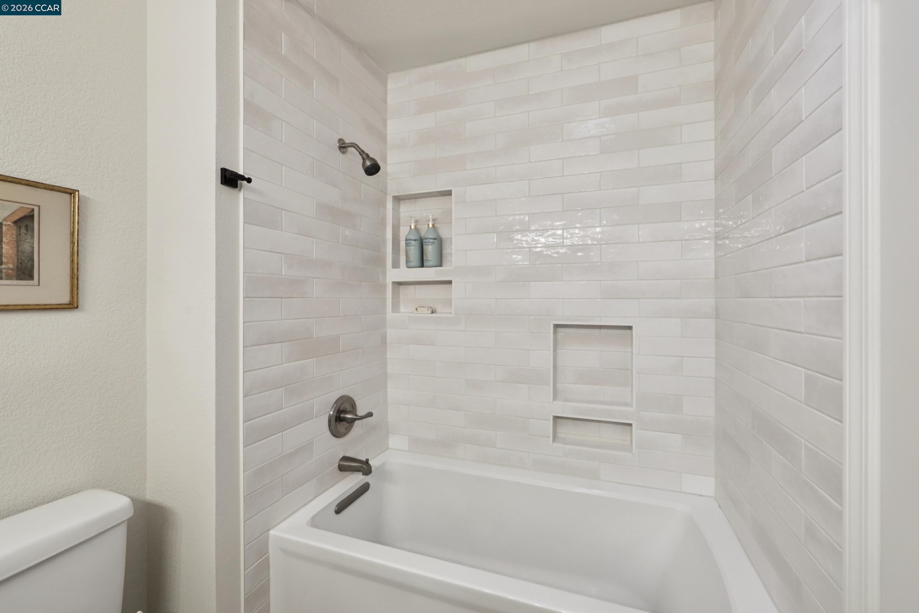 Detail Gallery Image 23 of 37 For 1164 Tiffany Ln, Pleasanton,  CA 94566 - 3 Beds | 2/1 Baths