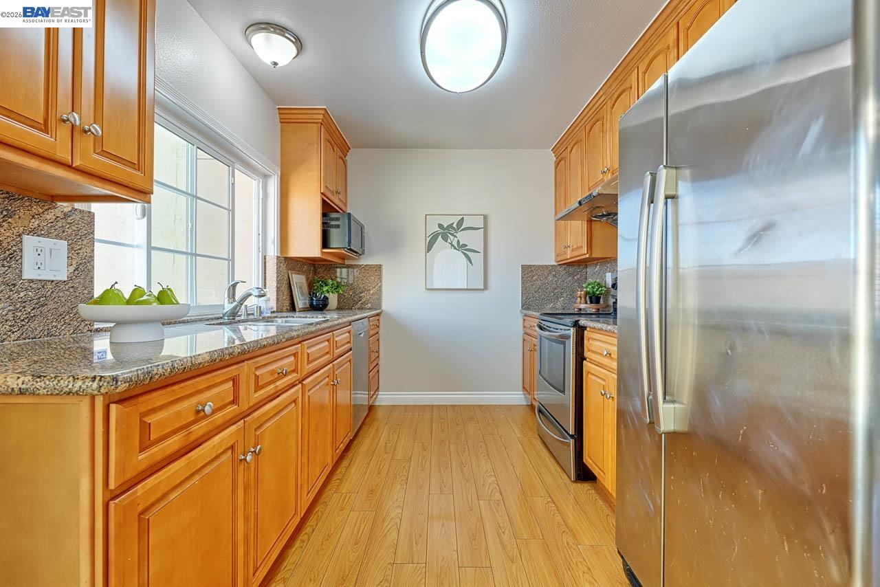 Detail Gallery Image 14 of 39 For 4291 Polaris Ave, Union City,  CA 94587 - 4 Beds | 2/1 Baths