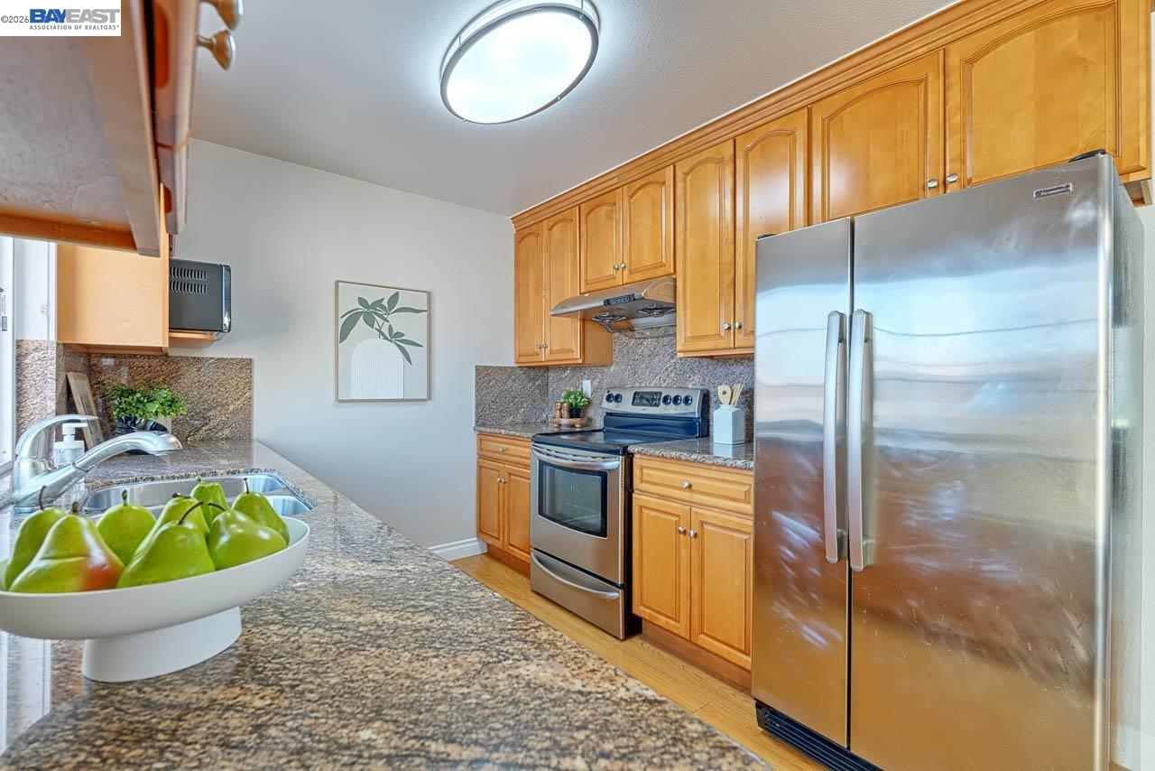 Detail Gallery Image 16 of 39 For 4291 Polaris Ave, Union City,  CA 94587 - 4 Beds | 2/1 Baths