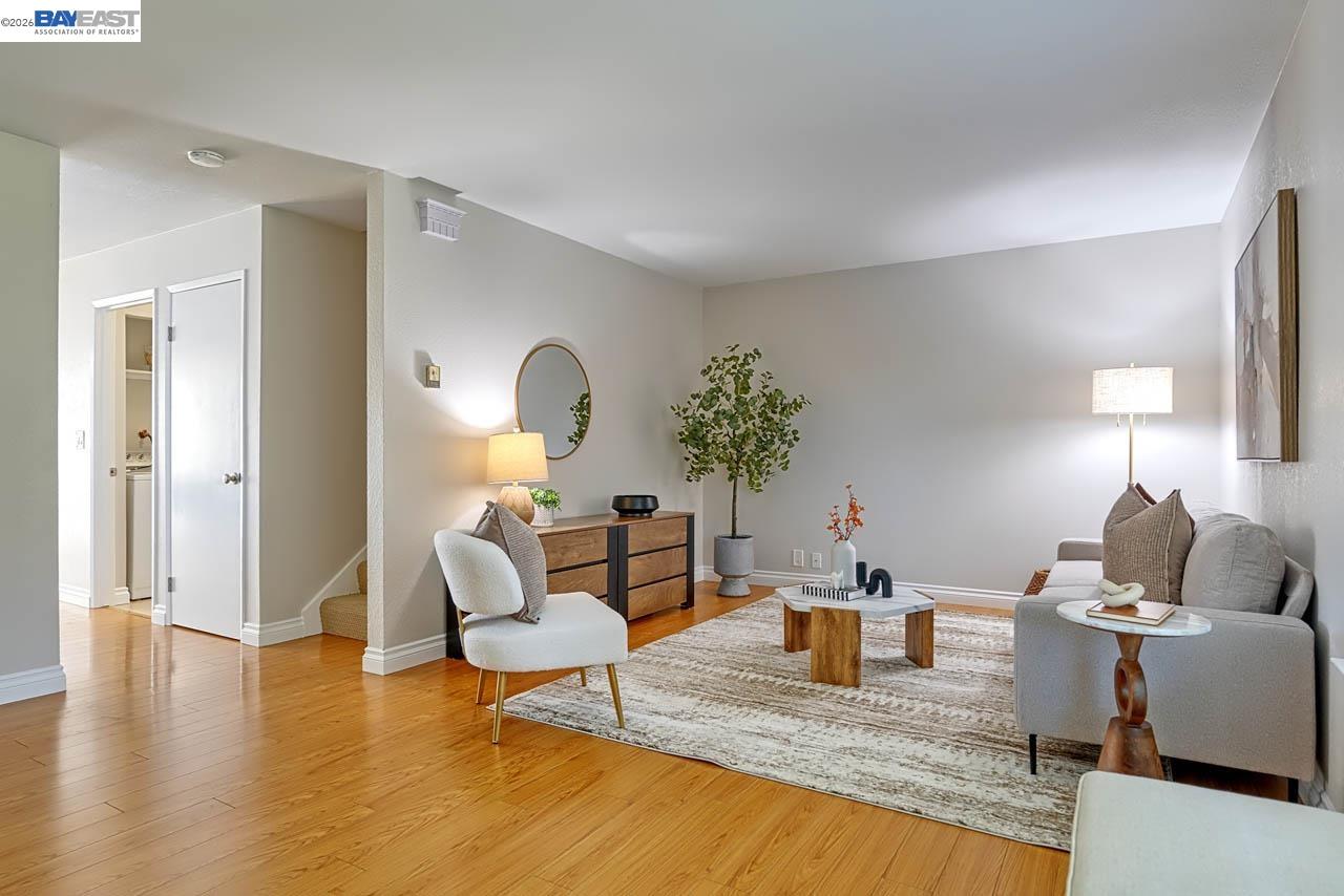 Detail Gallery Image 8 of 39 For 4291 Polaris Ave, Union City,  CA 94587 - 4 Beds | 2/1 Baths