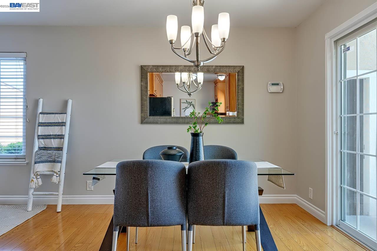 Detail Gallery Image 10 of 39 For 4291 Polaris Ave, Union City,  CA 94587 - 4 Beds | 2/1 Baths