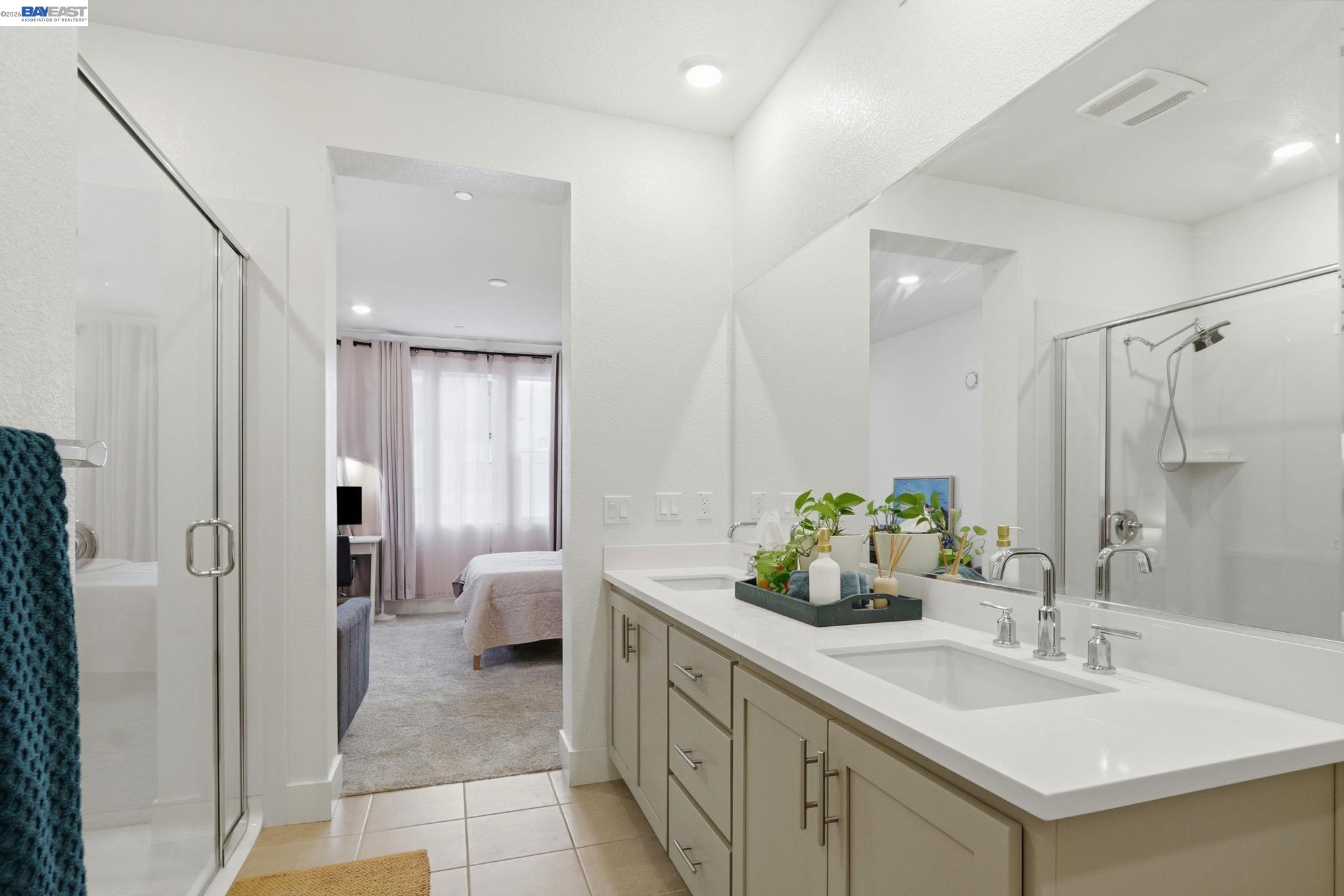 Photo #33: 41130032 Listing: Photo #33