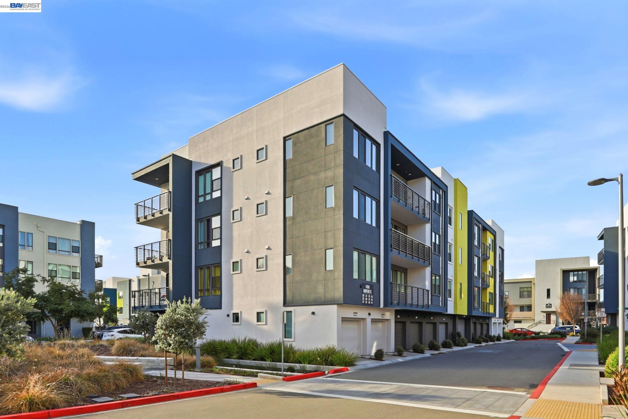 Photo #42: 41130032 Listing: Photo #42