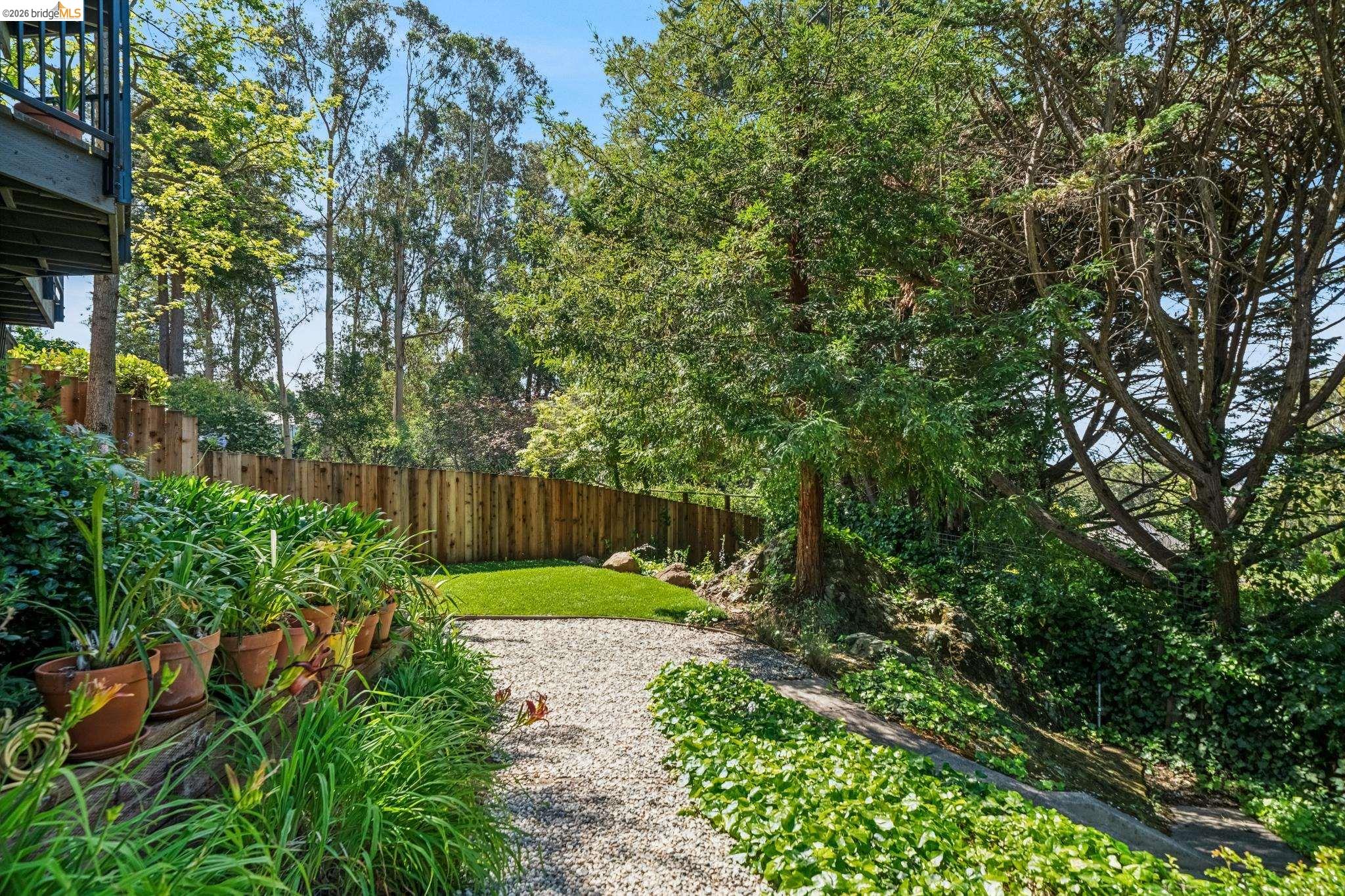 Detail Gallery Image 55 of 60 For 6277 Wood Dr, Oakland,  CA 94611 - 5 Beds | 5/2 Baths