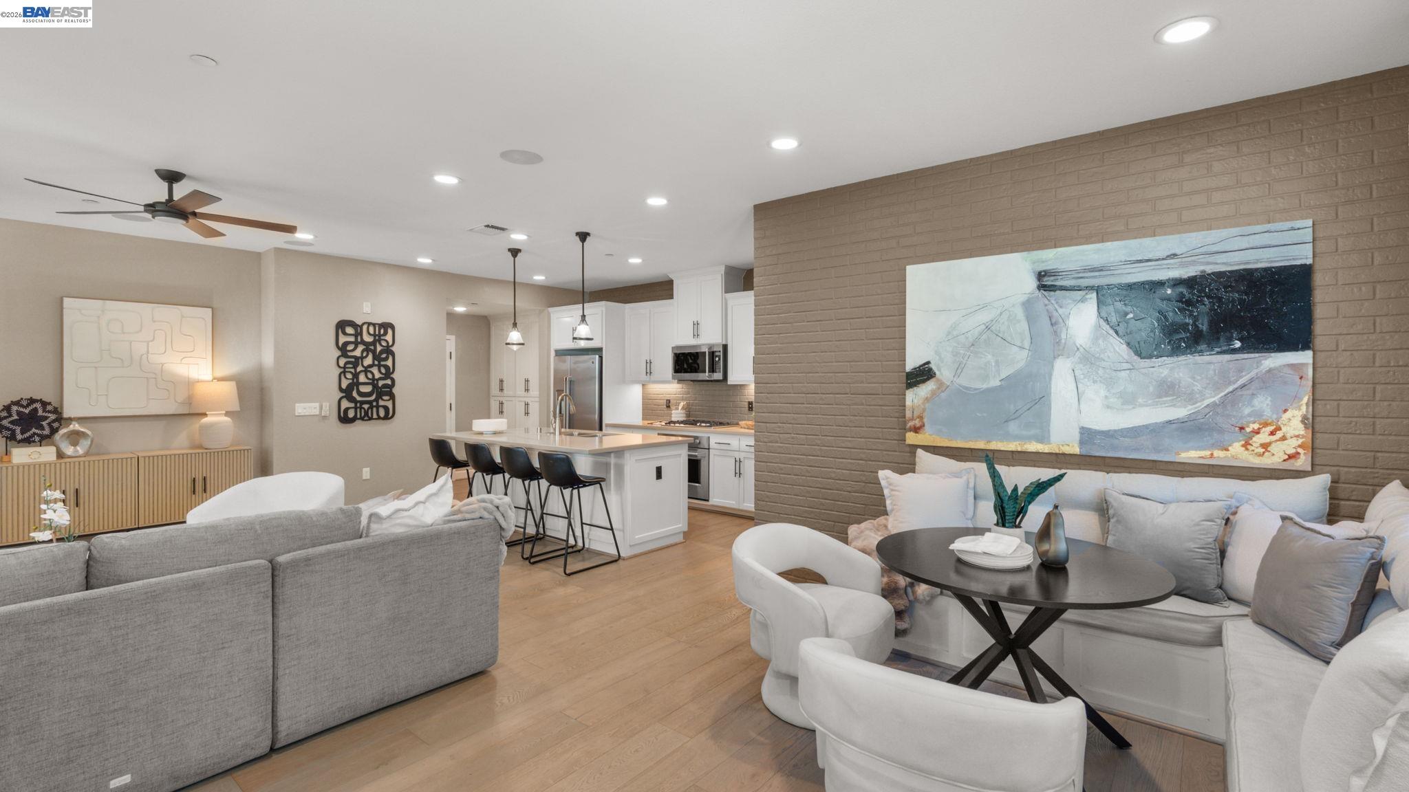 Photo #5: 41130040 Listing: Photo #5