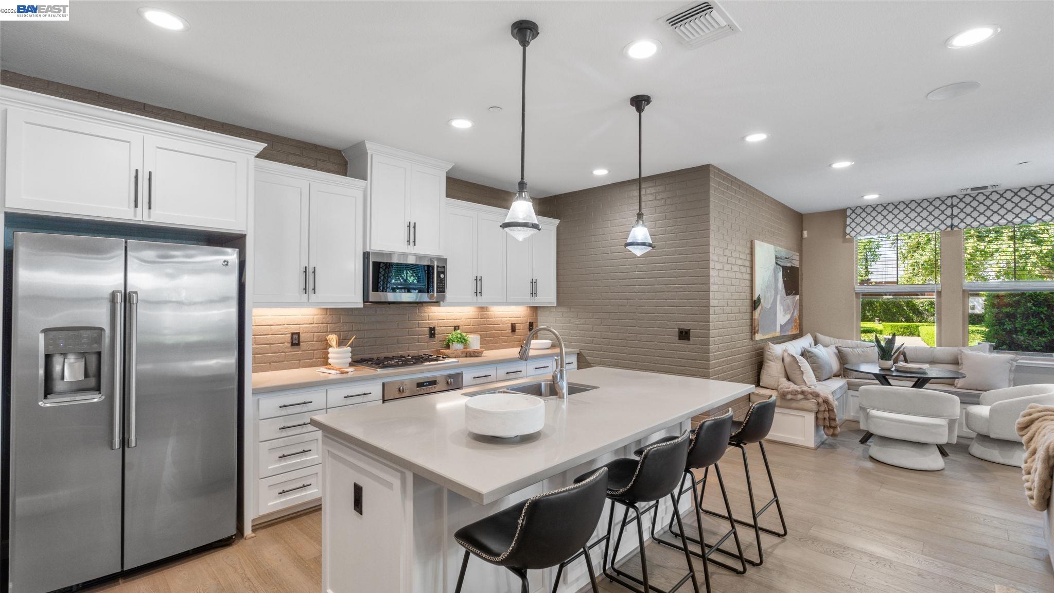 Photo #7: 41130040 Listing: Photo #7