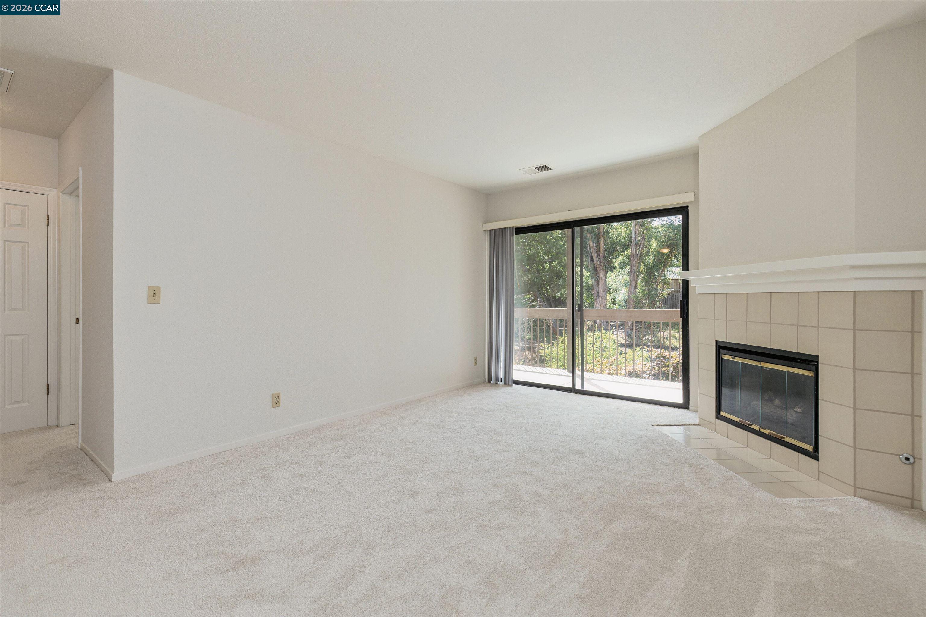 Photo #5: 41130041 Listing: Photo #5