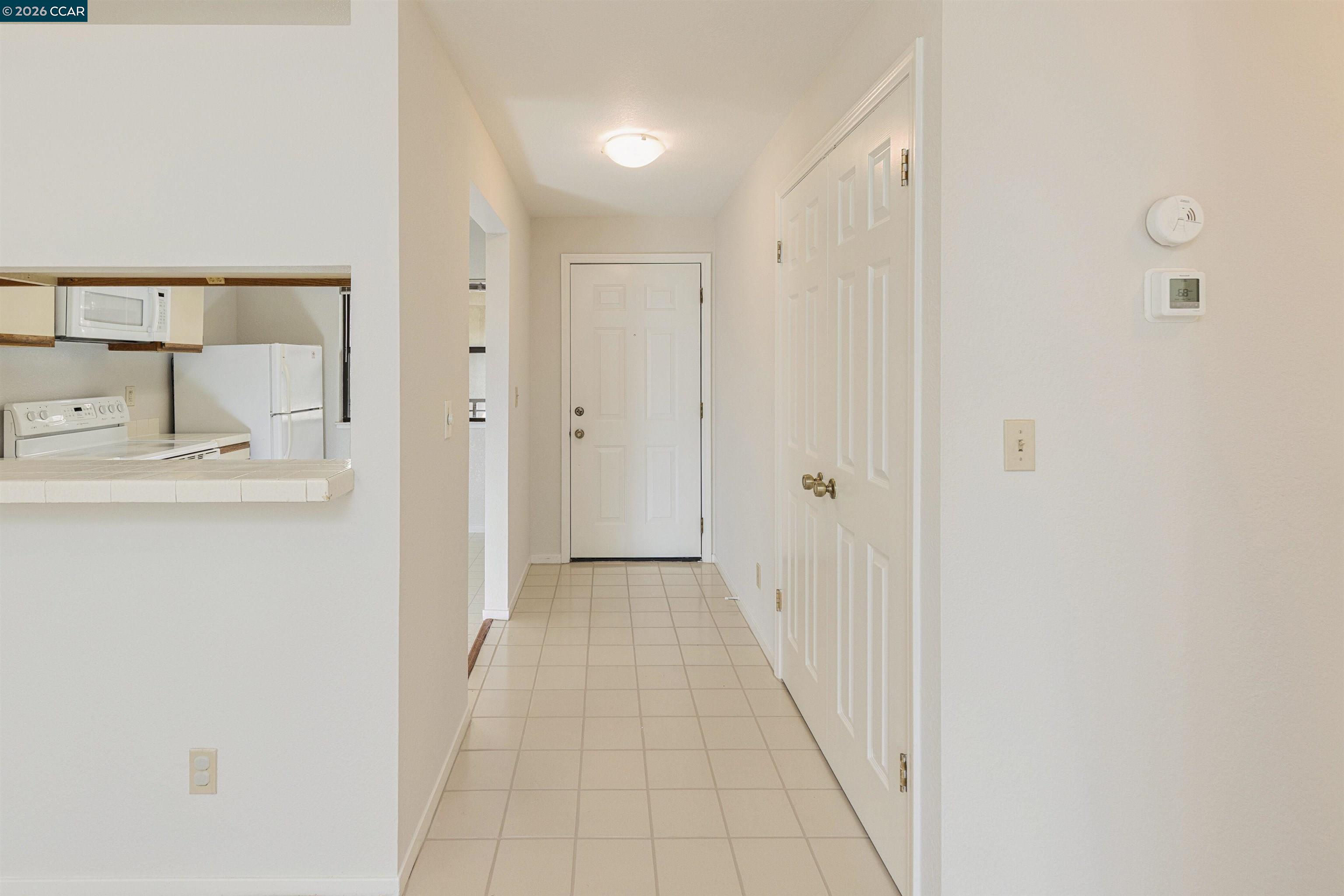 Photo #8: 41130041 Listing: Photo #8