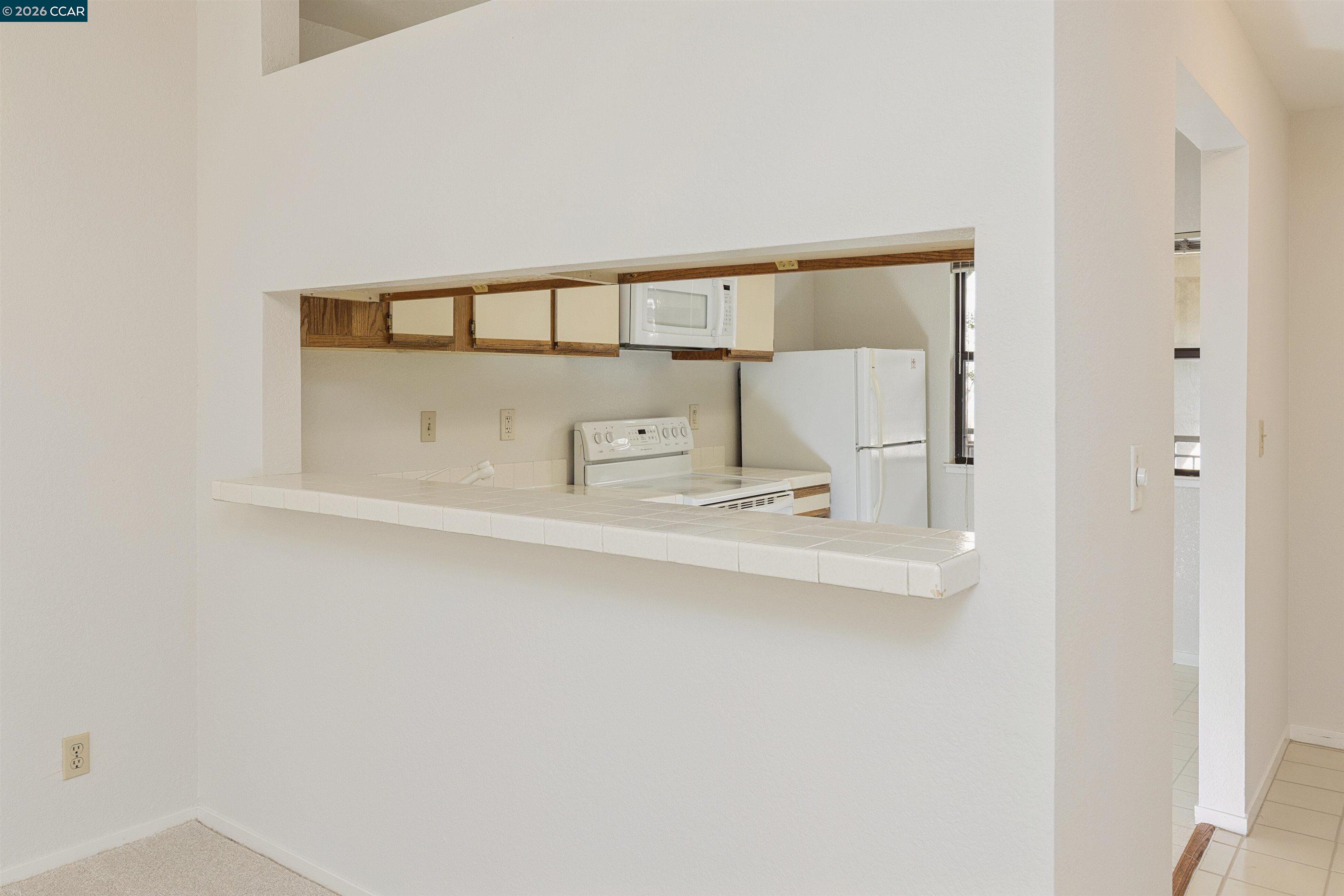 Photo #9: 41130041 Listing: Photo #9