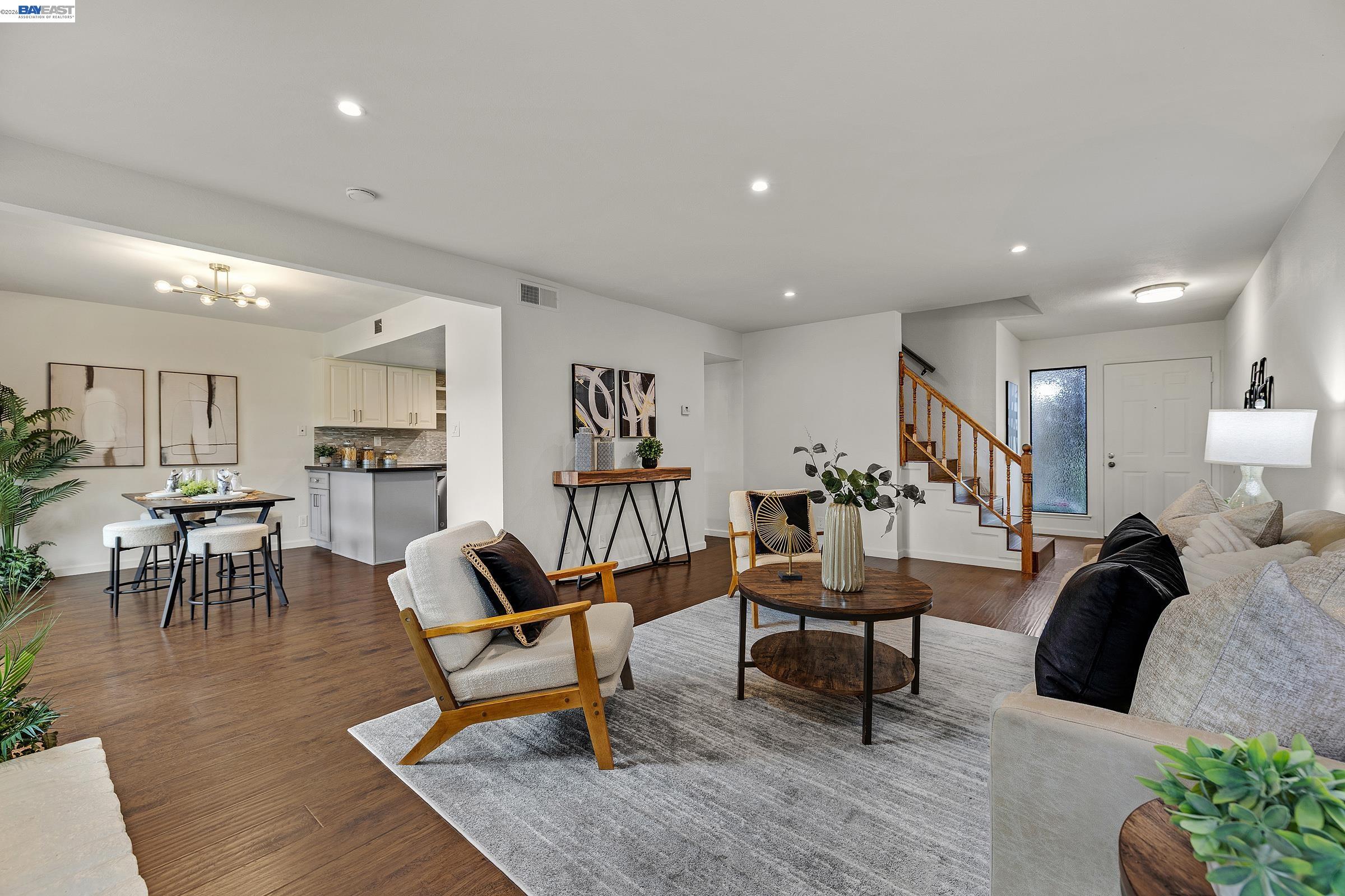 Photo #3: 41130045 Listing: Photo #3