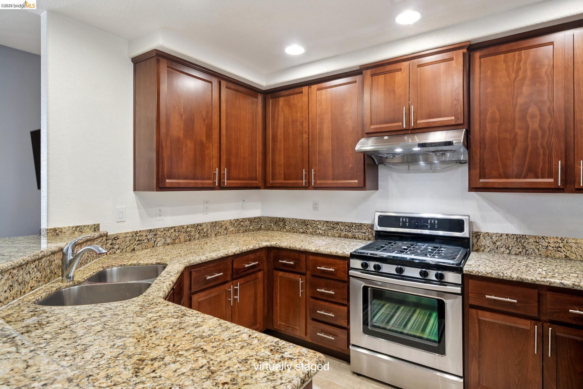 Photo #12: 41130051 Listing: Photo #12