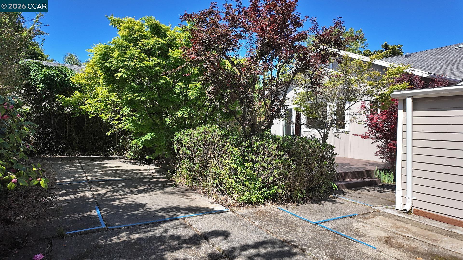 Detail Gallery Image 14 of 14 For 113 Bancroft Rd, Burlingame,  CA 94010 - 3 Beds | 1 Baths