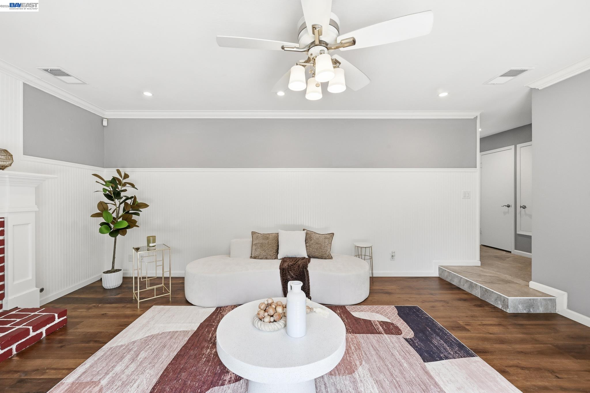 Detail Gallery Image 11 of 57 For 5673 Drysdale Dr, San Jose,  CA 95124 - 3 Beds | 2 Baths