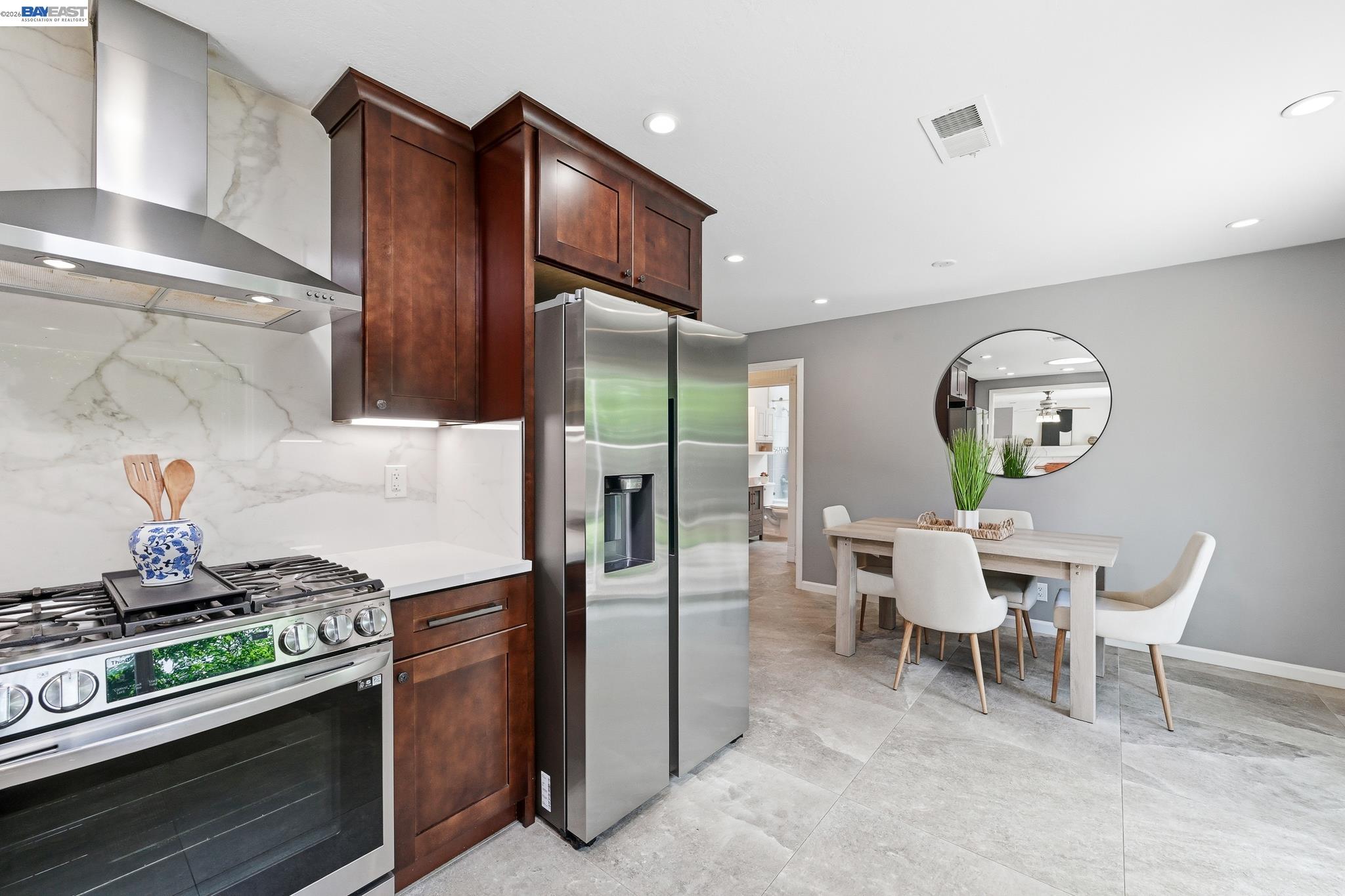 Detail Gallery Image 23 of 57 For 5673 Drysdale Dr, San Jose,  CA 95124 - 3 Beds | 2 Baths