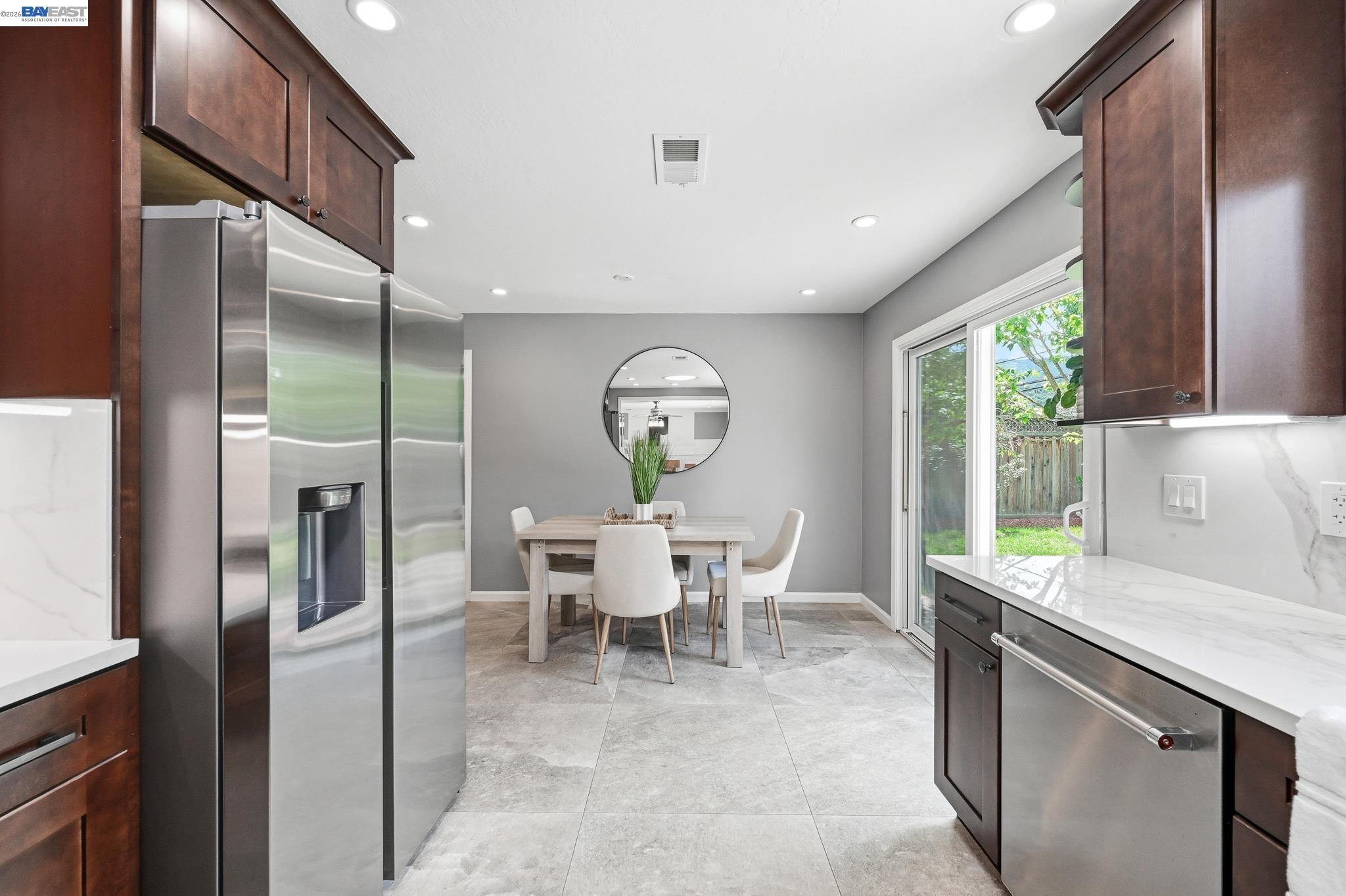 Detail Gallery Image 24 of 57 For 5673 Drysdale Dr, San Jose,  CA 95124 - 3 Beds | 2 Baths