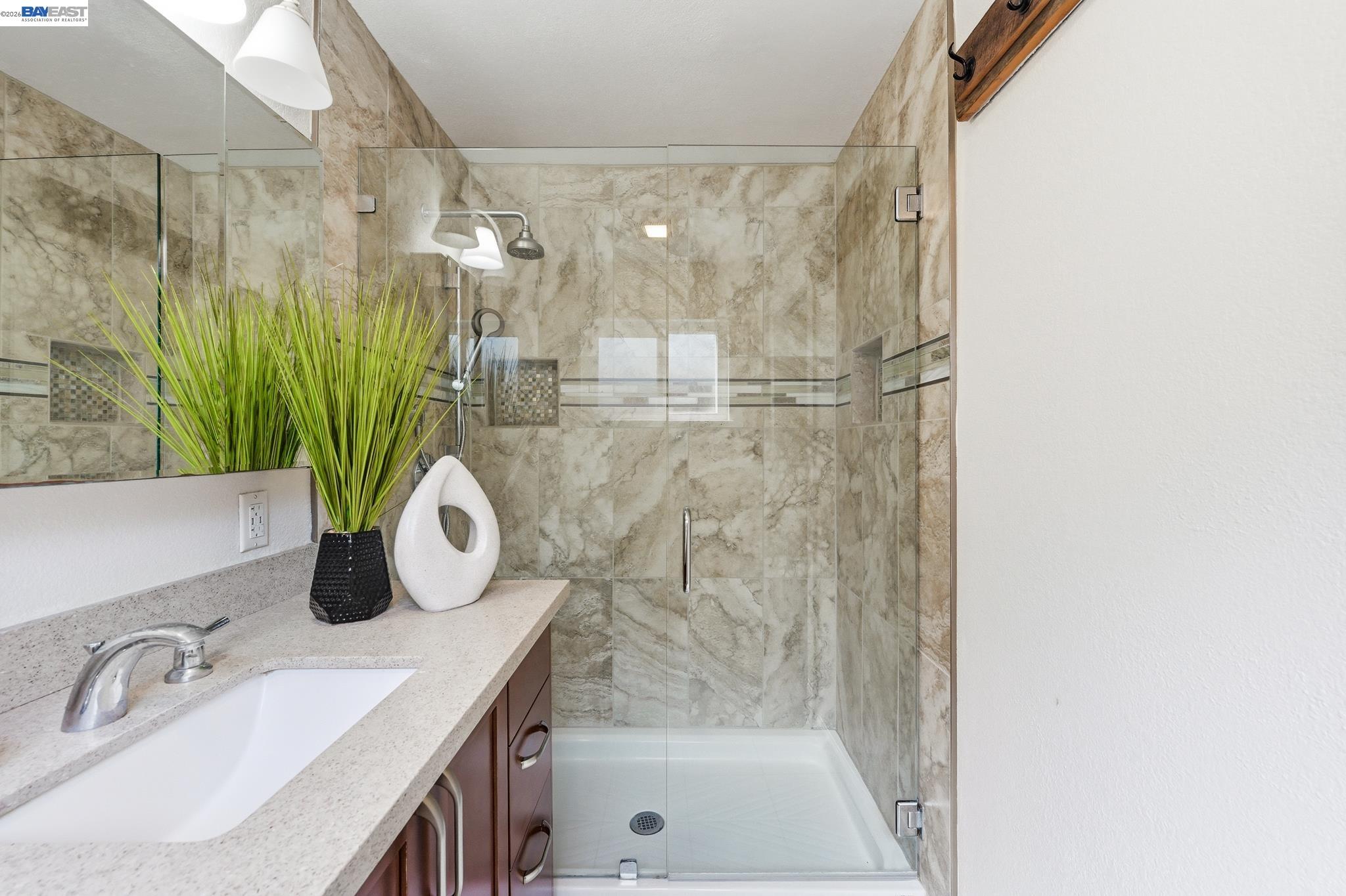 Detail Gallery Image 37 of 57 For 5673 Drysdale Dr, San Jose,  CA 95124 - 3 Beds | 2 Baths