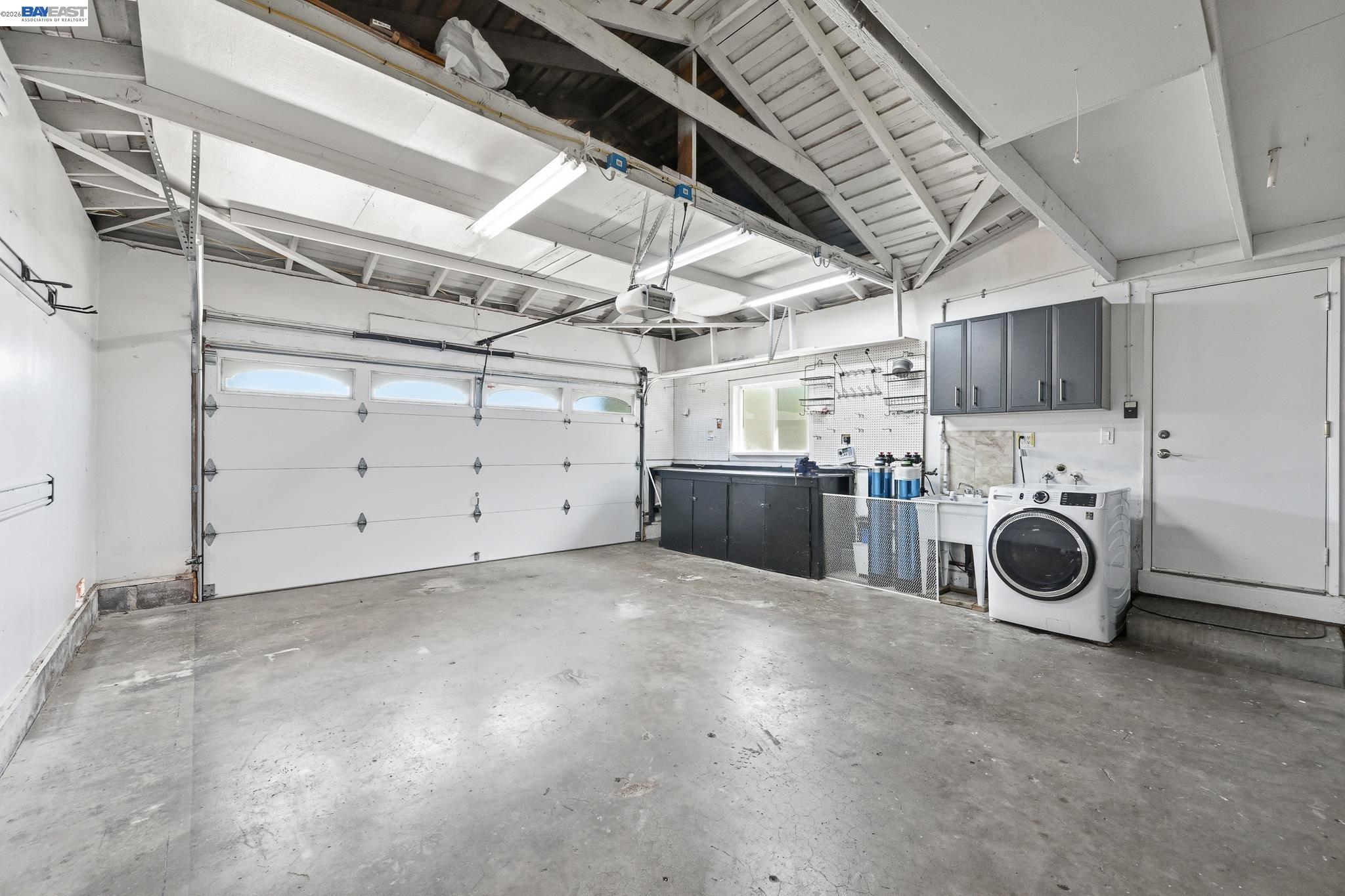 Detail Gallery Image 46 of 57 For 5673 Drysdale Dr, San Jose,  CA 95124 - 3 Beds | 2 Baths