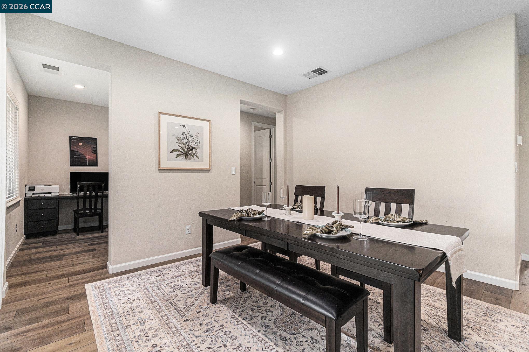 Detail Gallery Image 23 of 45 For 208 Littleton St, Oakley,  CA 94561 - 5 Beds | 4 Baths