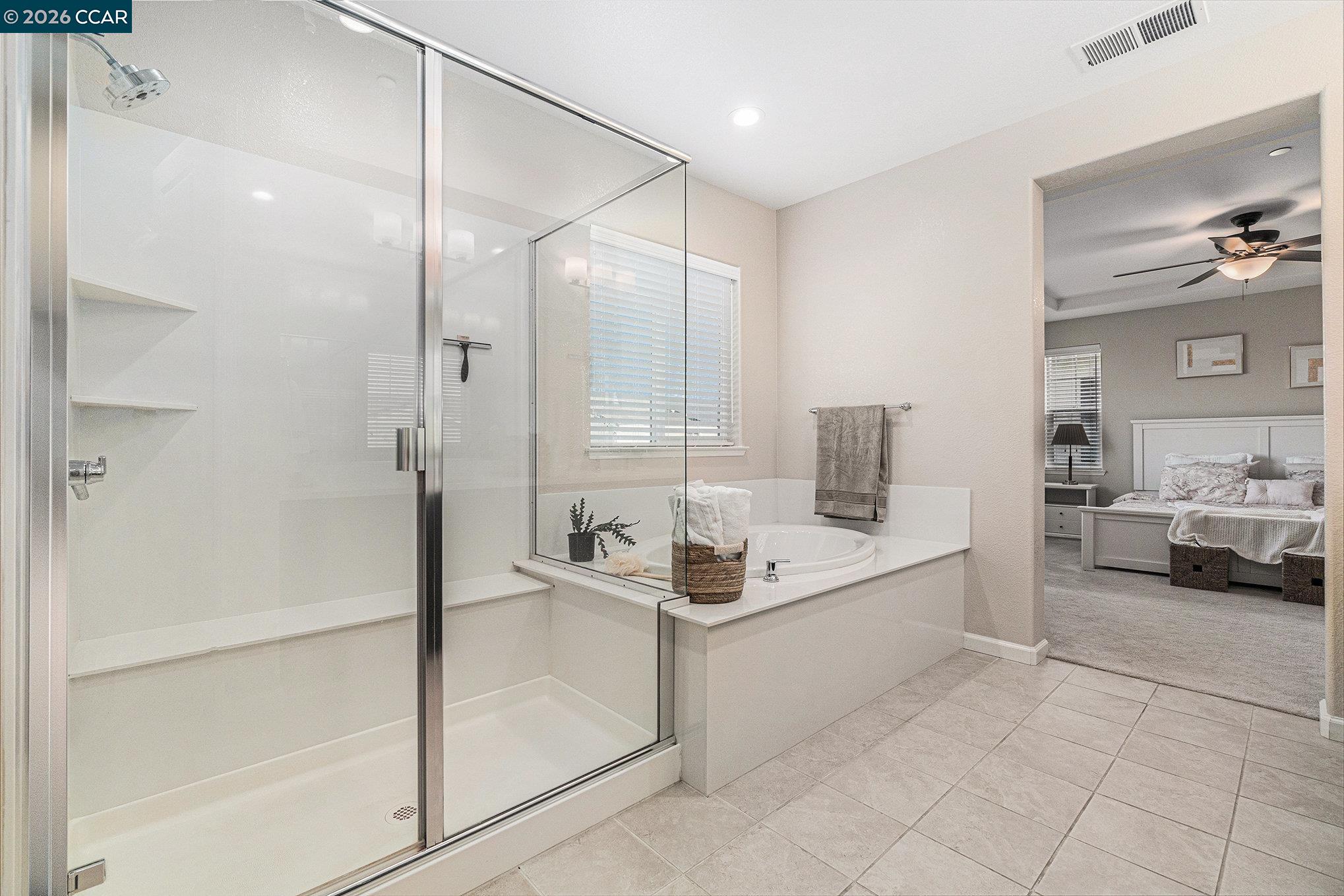 Detail Gallery Image 10 of 45 For 208 Littleton St, Oakley,  CA 94561 - 5 Beds | 4 Baths