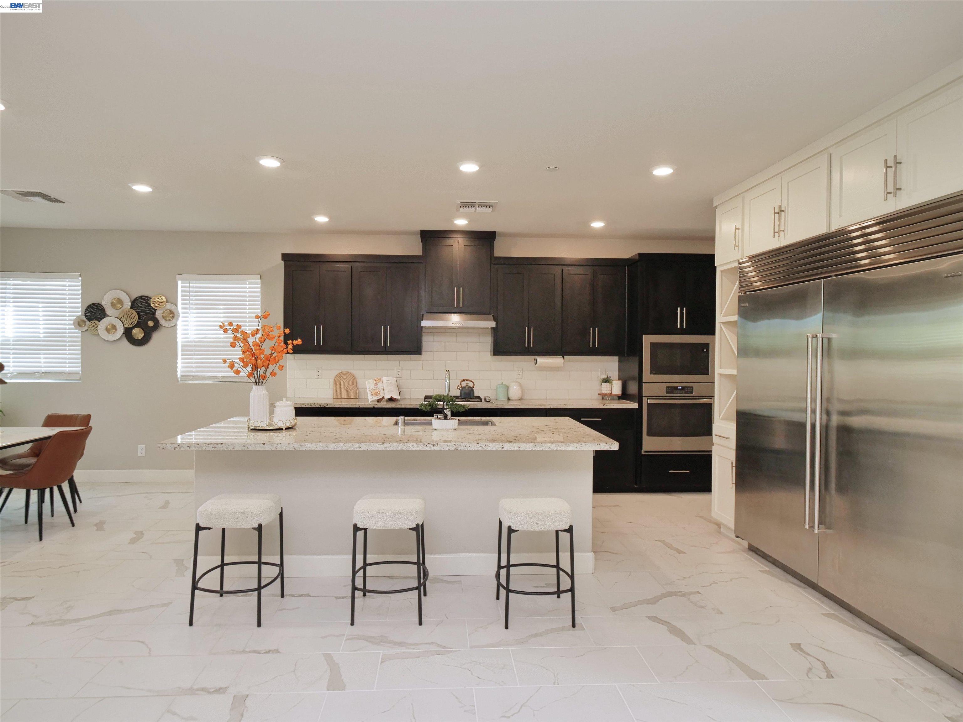 Detail Gallery Image 17 of 56 For 2582 Azalea Ave, Tracy,  CA 95376 - 4 Beds | 3/1 Baths