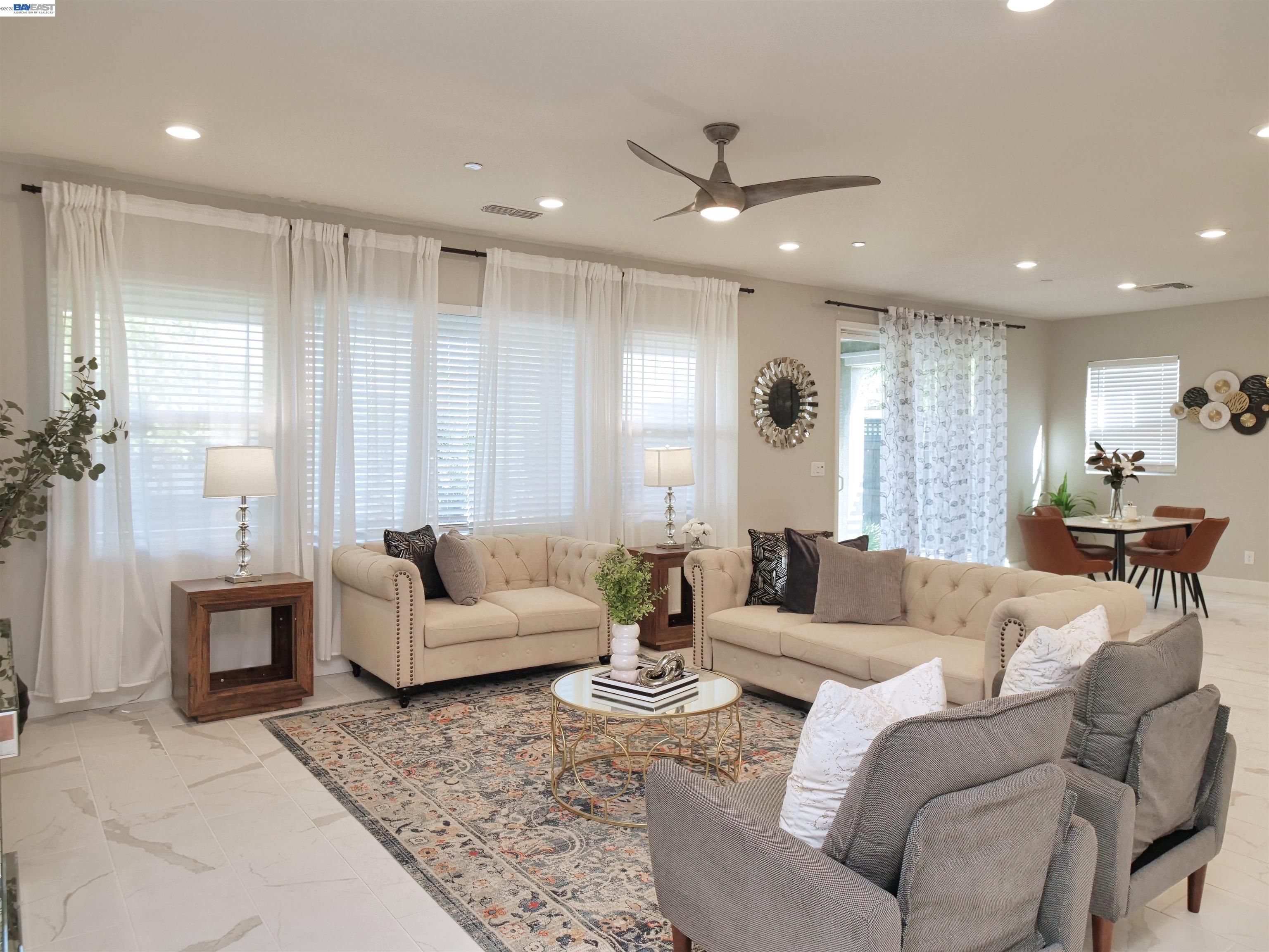 Detail Gallery Image 21 of 56 For 2582 Azalea Ave, Tracy,  CA 95376 - 4 Beds | 3/1 Baths