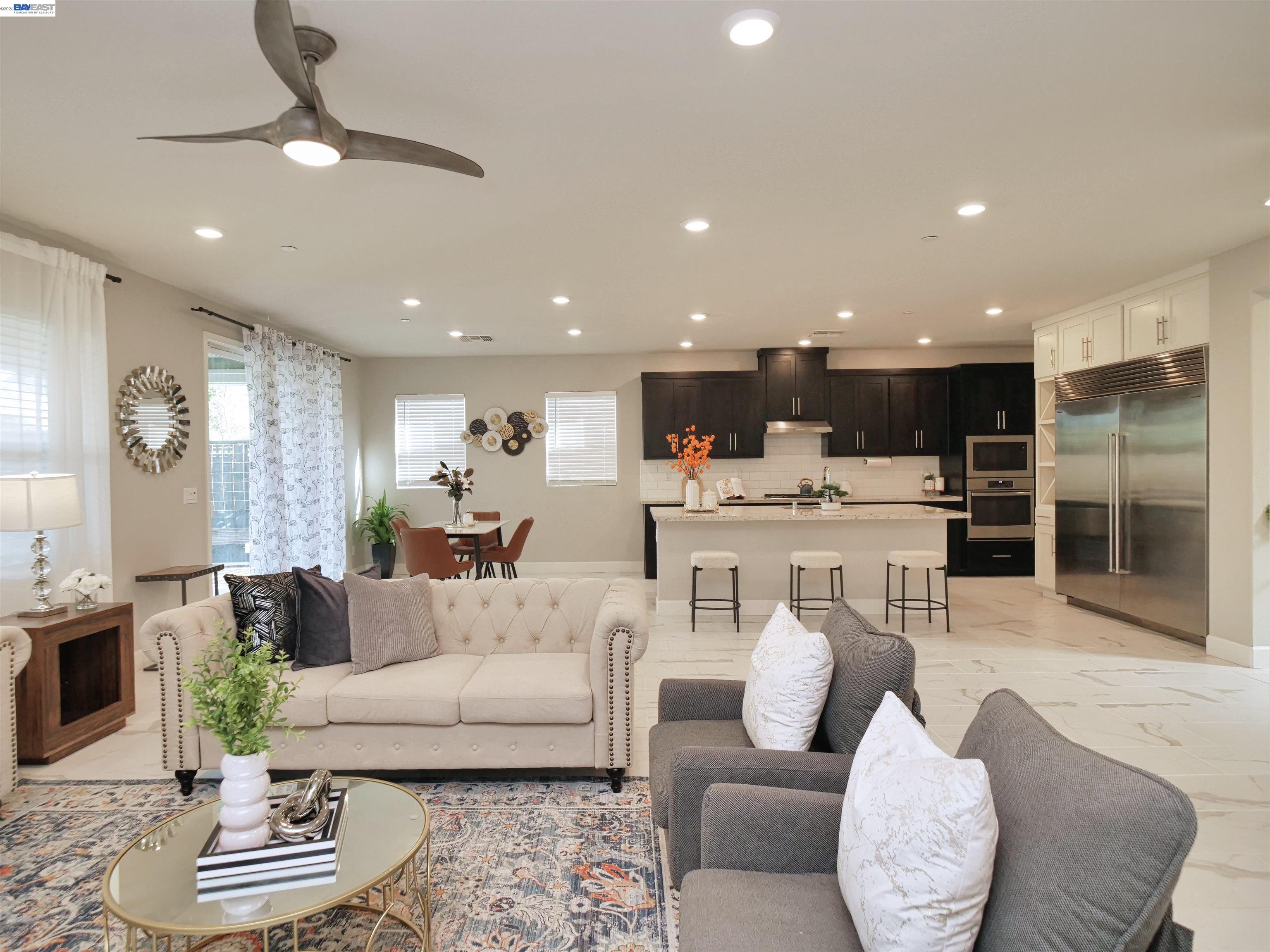 Detail Gallery Image 22 of 56 For 2582 Azalea Ave, Tracy,  CA 95376 - 4 Beds | 3/1 Baths