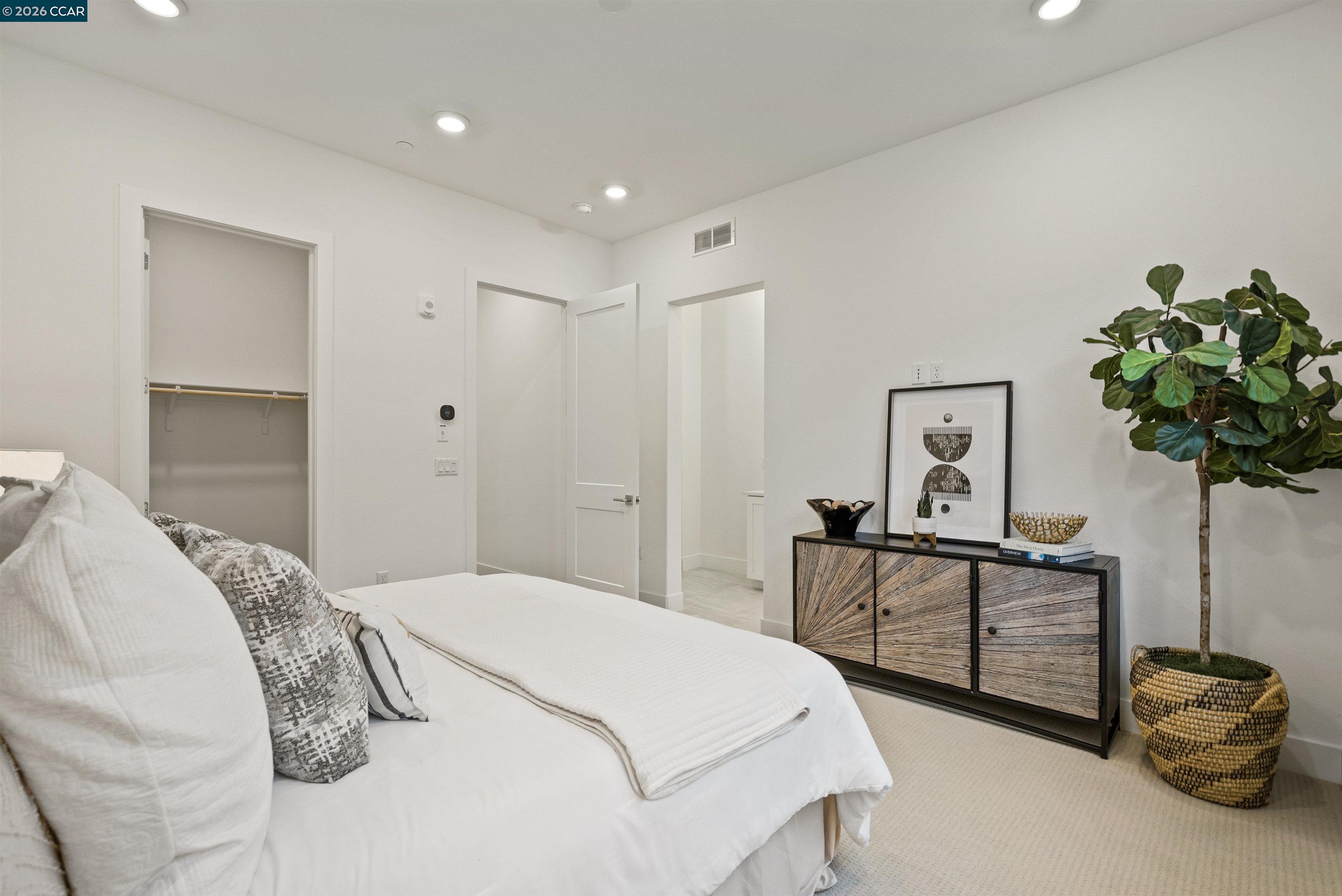 1102 Althea Terrace UNIT 4, Sunnyvale, CA, 94086