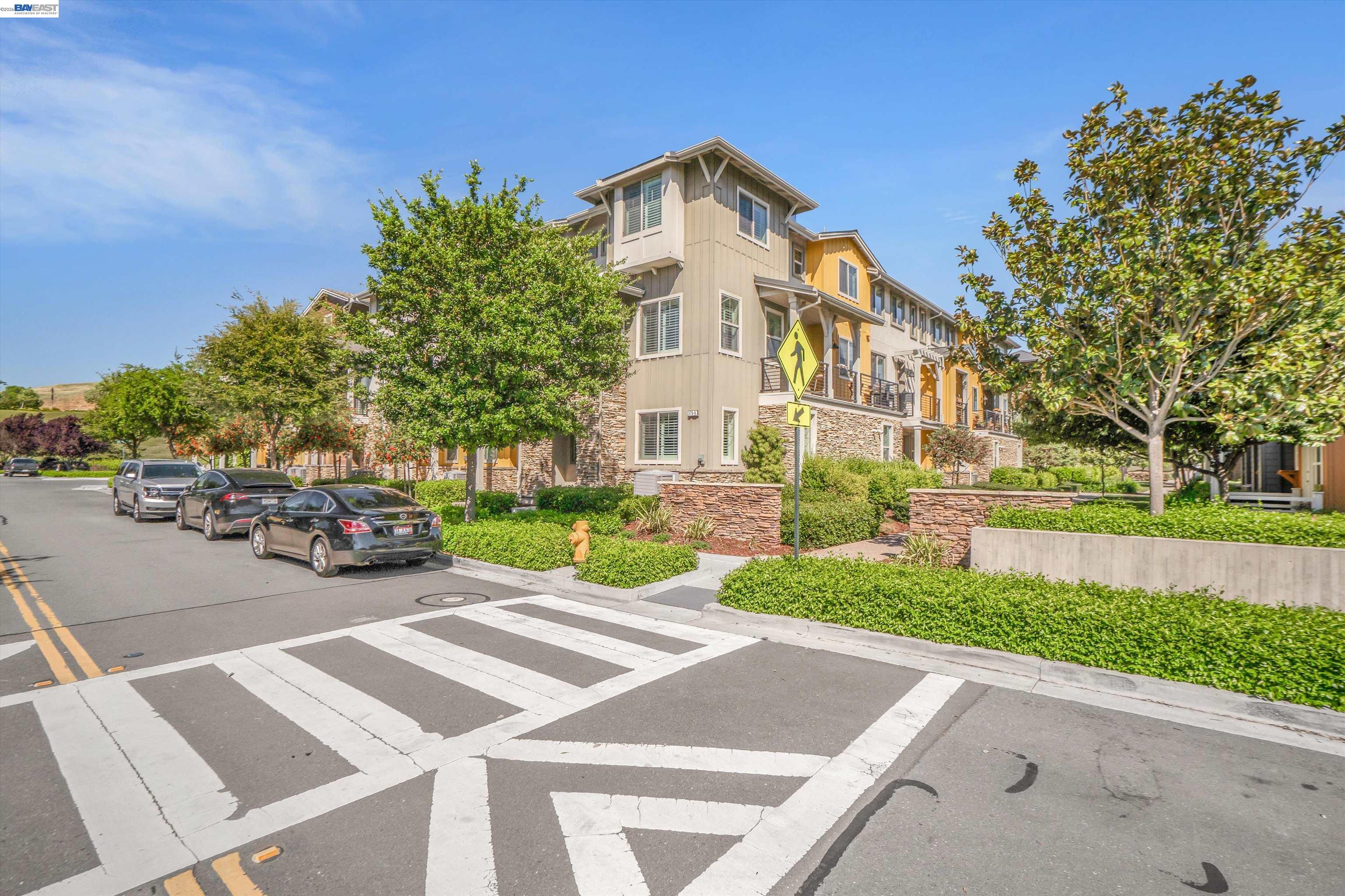 Photo #33: 41130085 Listing: Photo #33