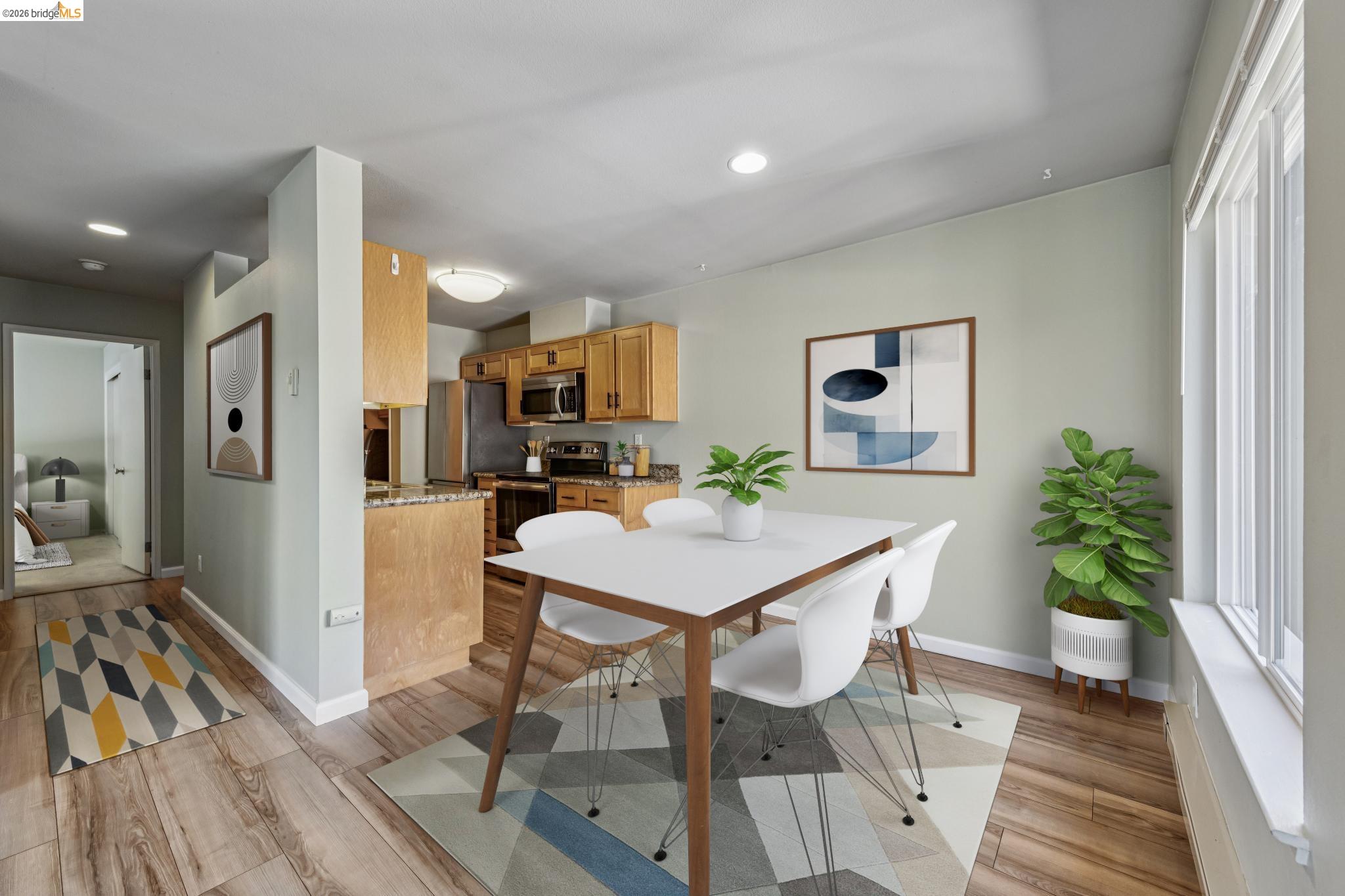 Photo #4: 41130087 Listing: Photo #4