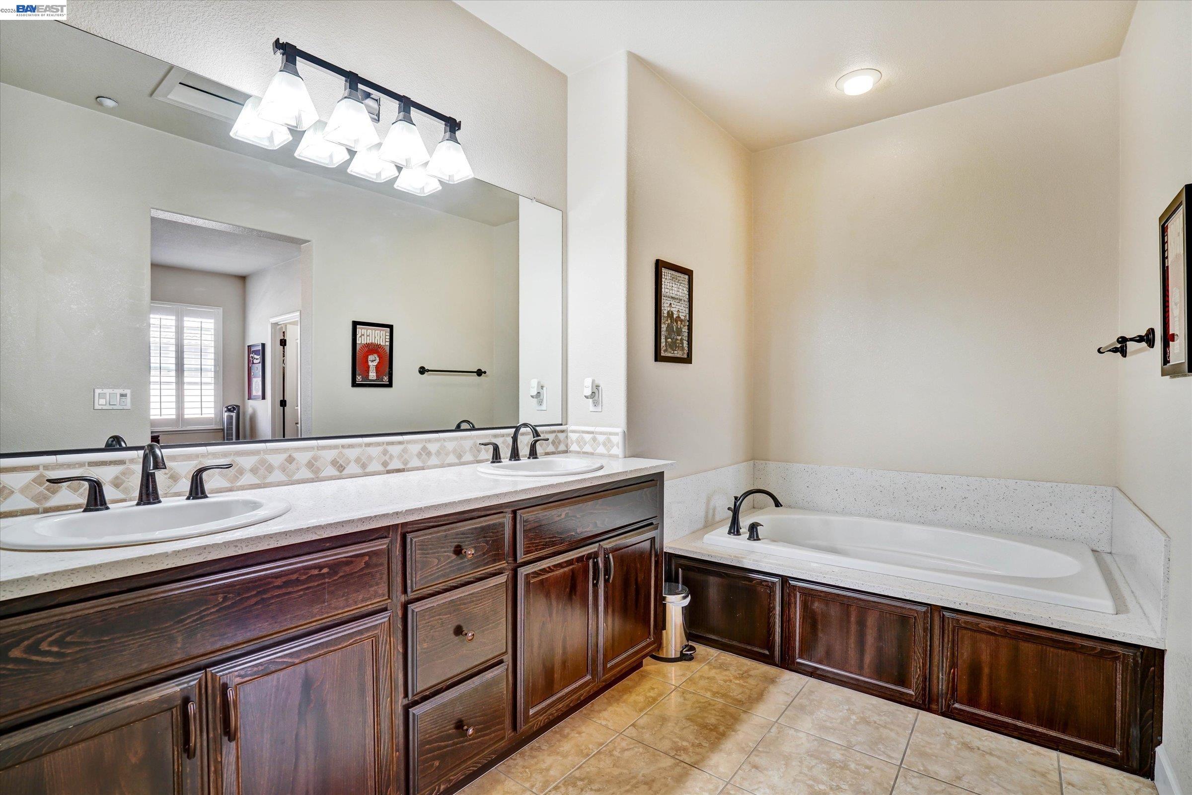 Photo #36: 41130091 Listing: Photo #36