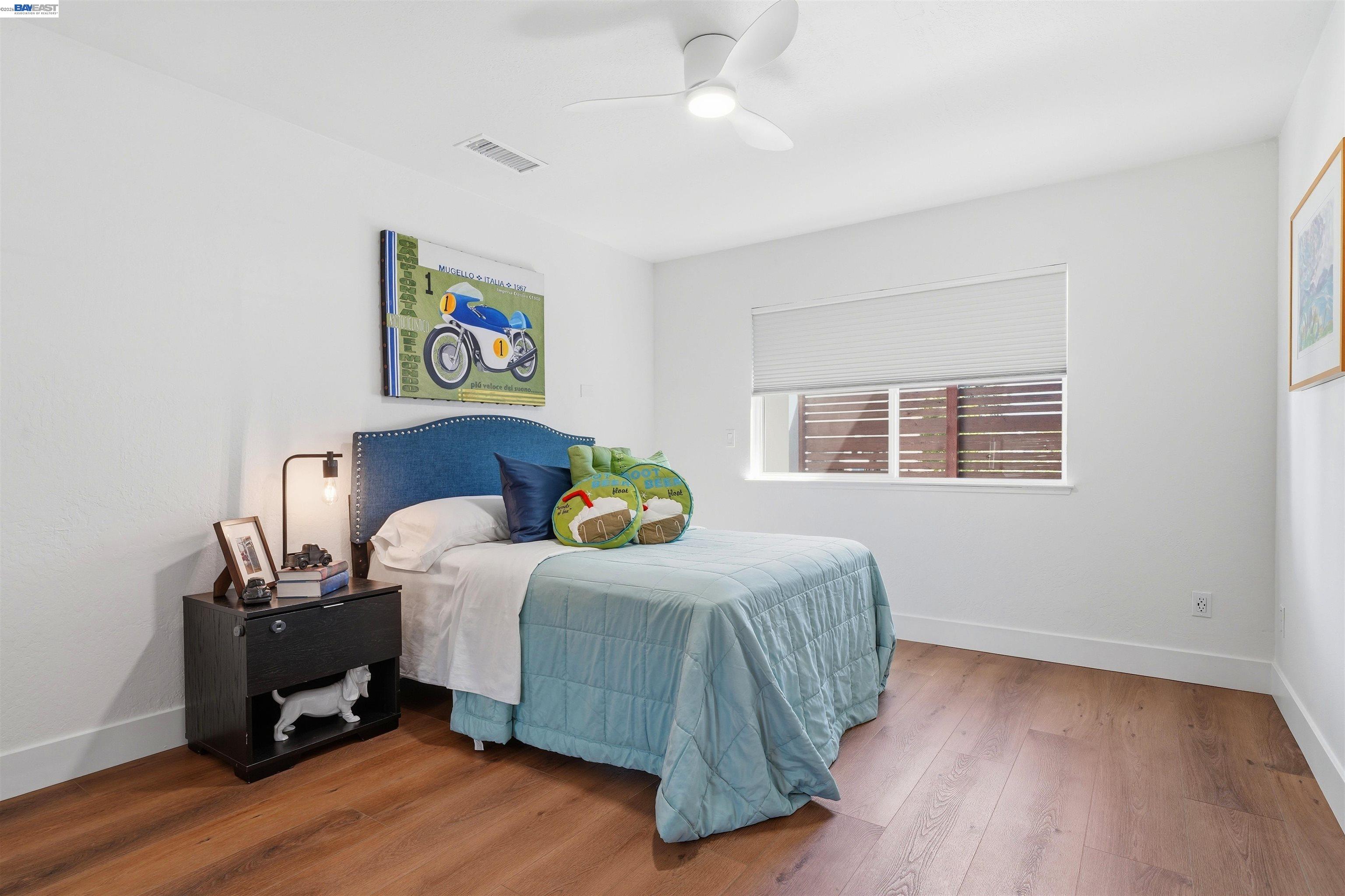 Detail Gallery Image 17 of 38 For 4350 Columbine Dr, Pleasanton,  CA 94588 - 3 Beds | 2 Baths