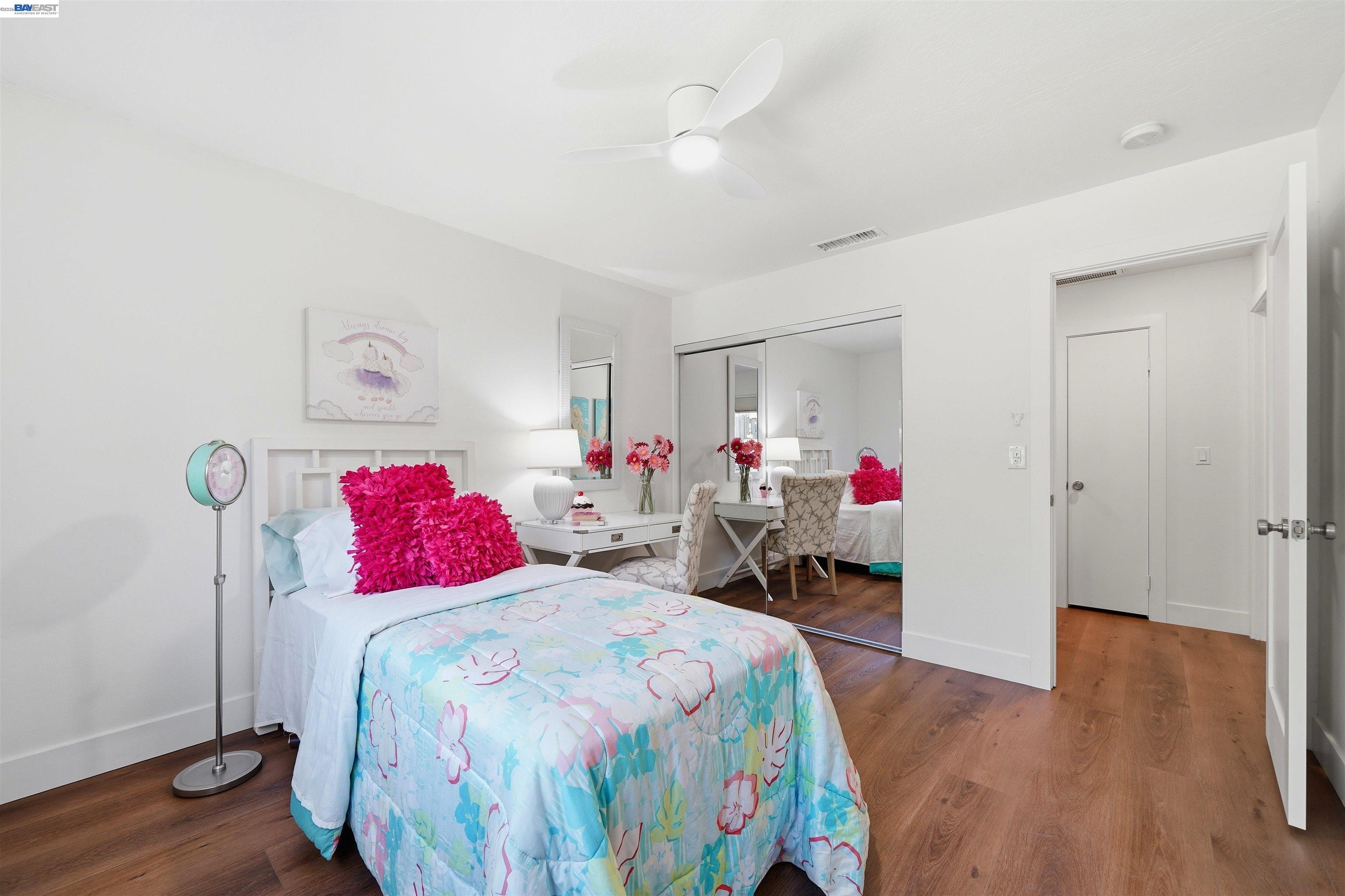 Detail Gallery Image 18 of 38 For 4350 Columbine Dr, Pleasanton,  CA 94588 - 3 Beds | 2 Baths