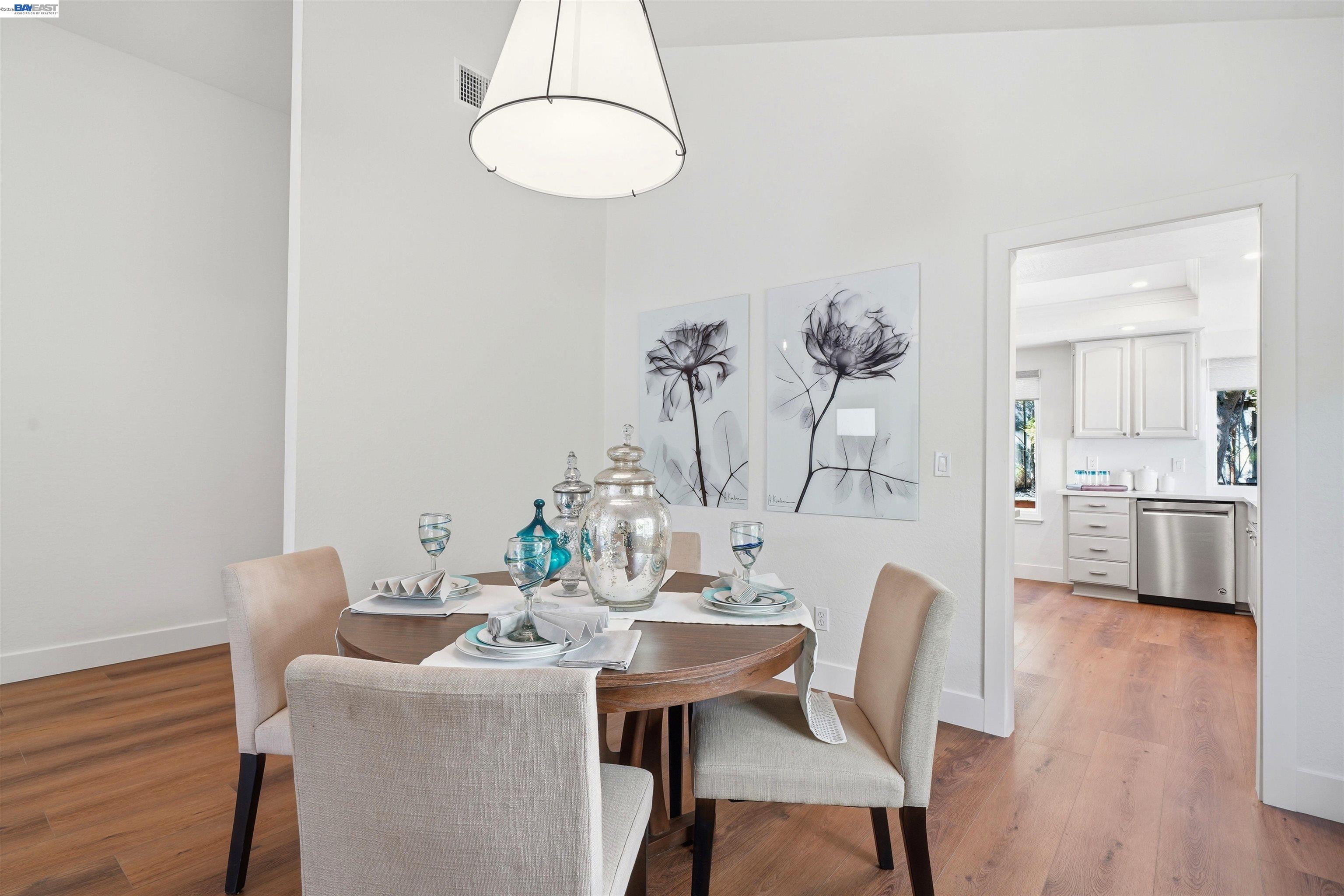 Detail Gallery Image 25 of 38 For 4350 Columbine Dr, Pleasanton,  CA 94588 - 3 Beds | 2 Baths