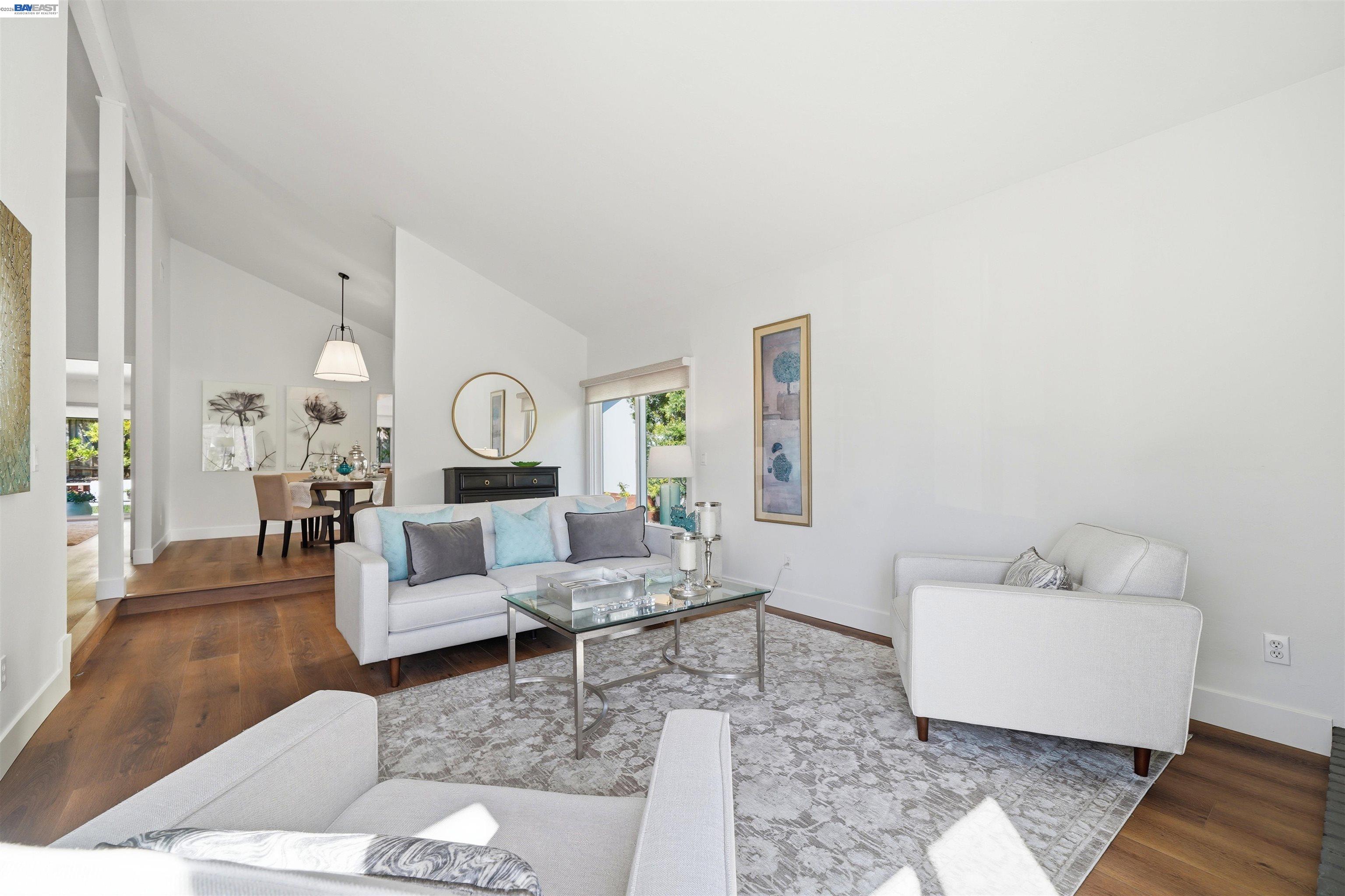 Detail Gallery Image 9 of 38 For 4350 Columbine Dr, Pleasanton,  CA 94588 - 3 Beds | 2 Baths