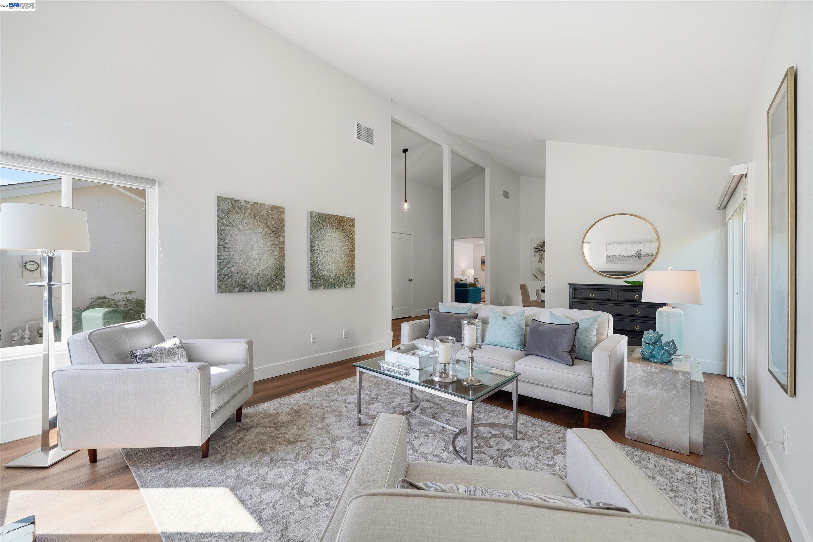 Detail Gallery Image 10 of 38 For 4350 Columbine Dr, Pleasanton,  CA 94588 - 3 Beds | 2 Baths