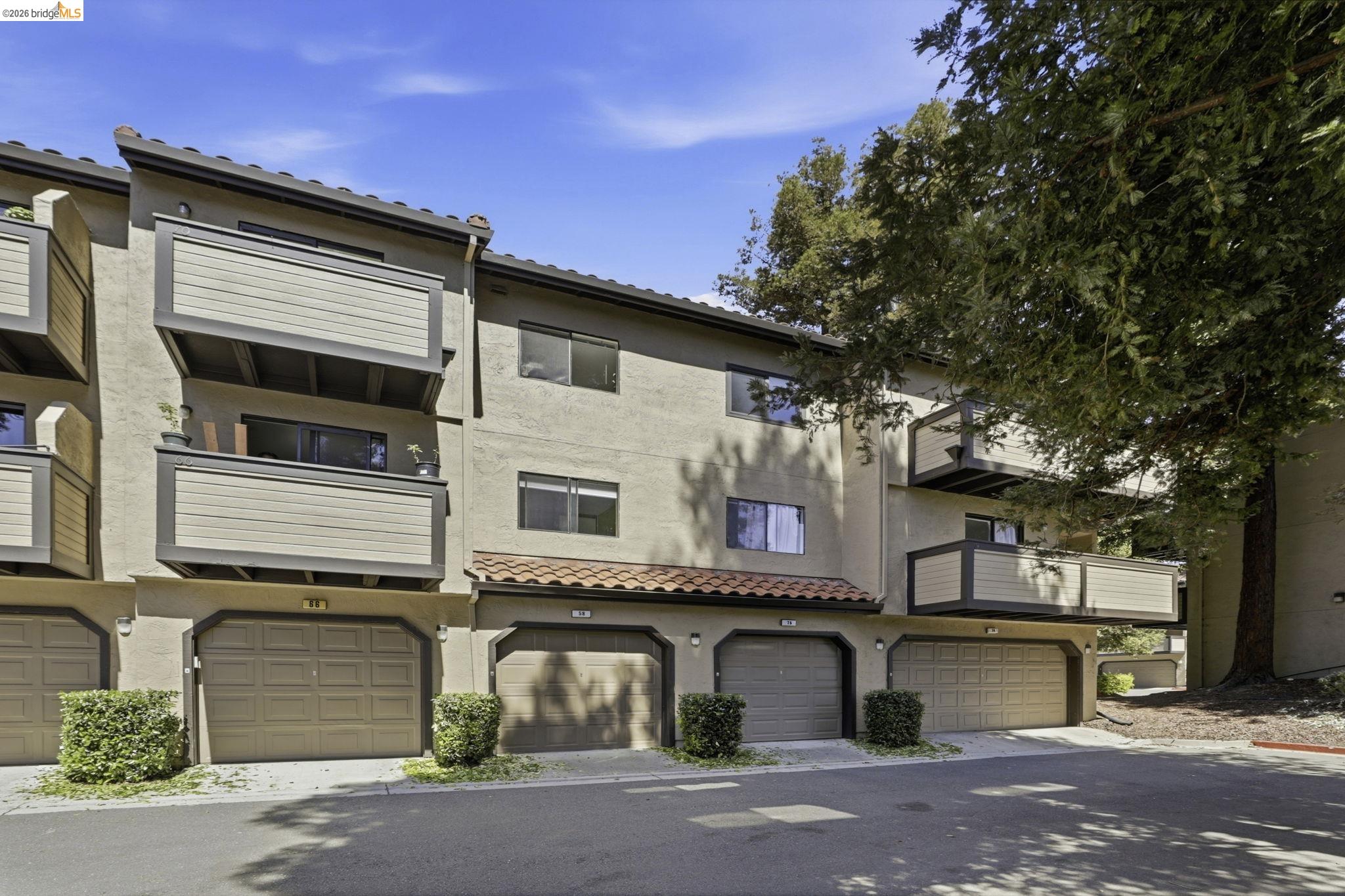 Photo #32: 41130095 Listing: Photo #32