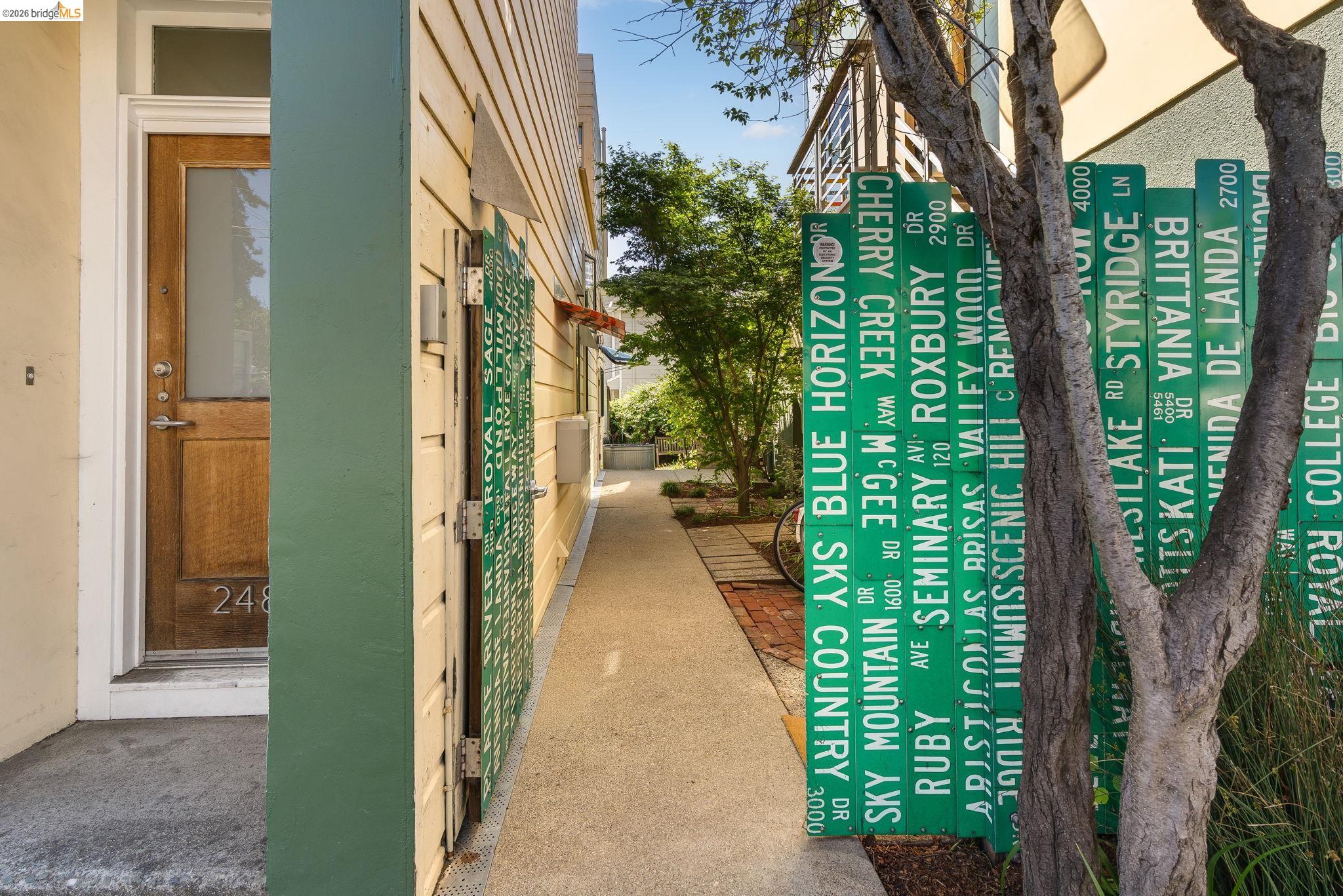 Photo #2: 41130097 Listing: Photo #2