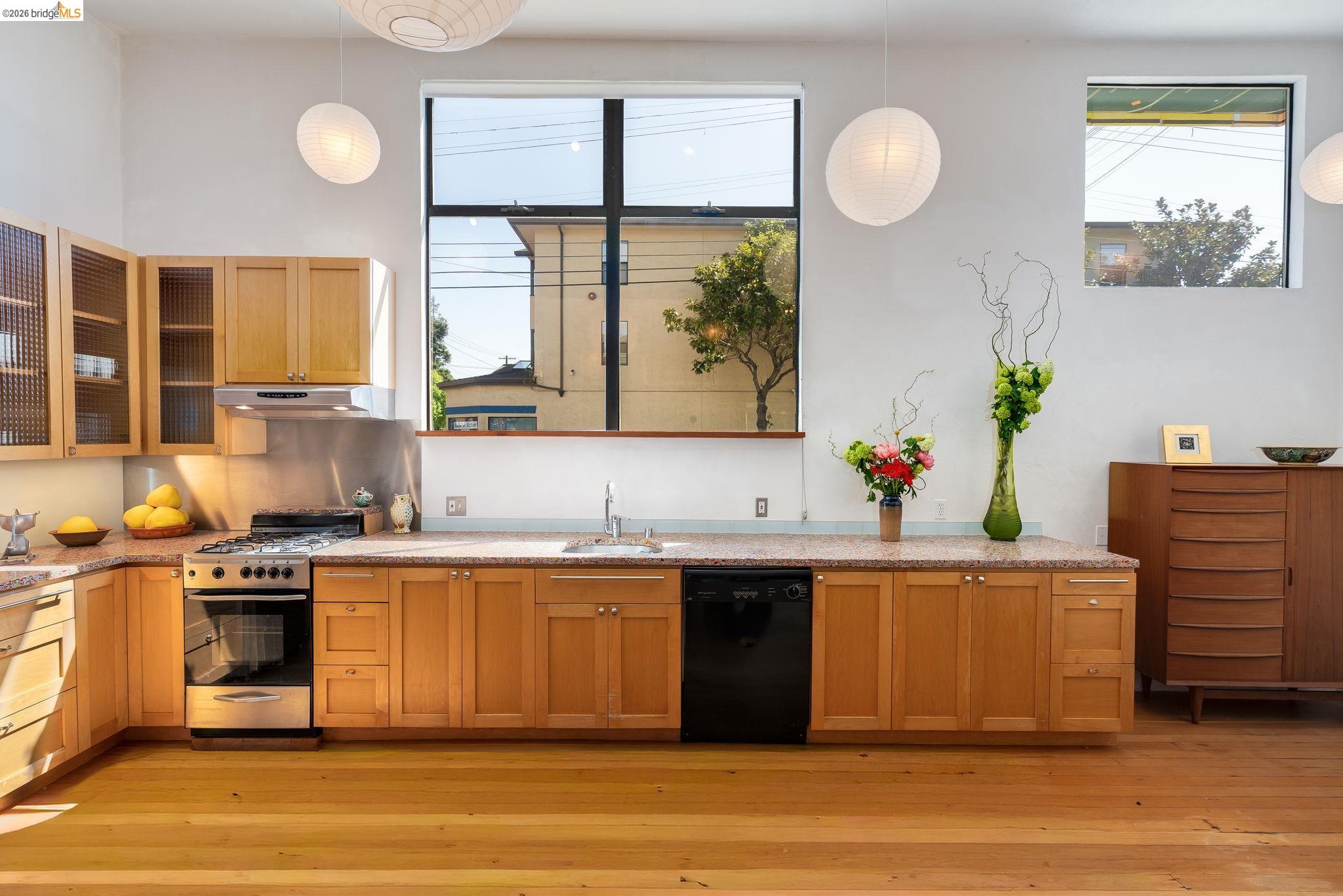 Photo #8: 41130097 Listing: Photo #8