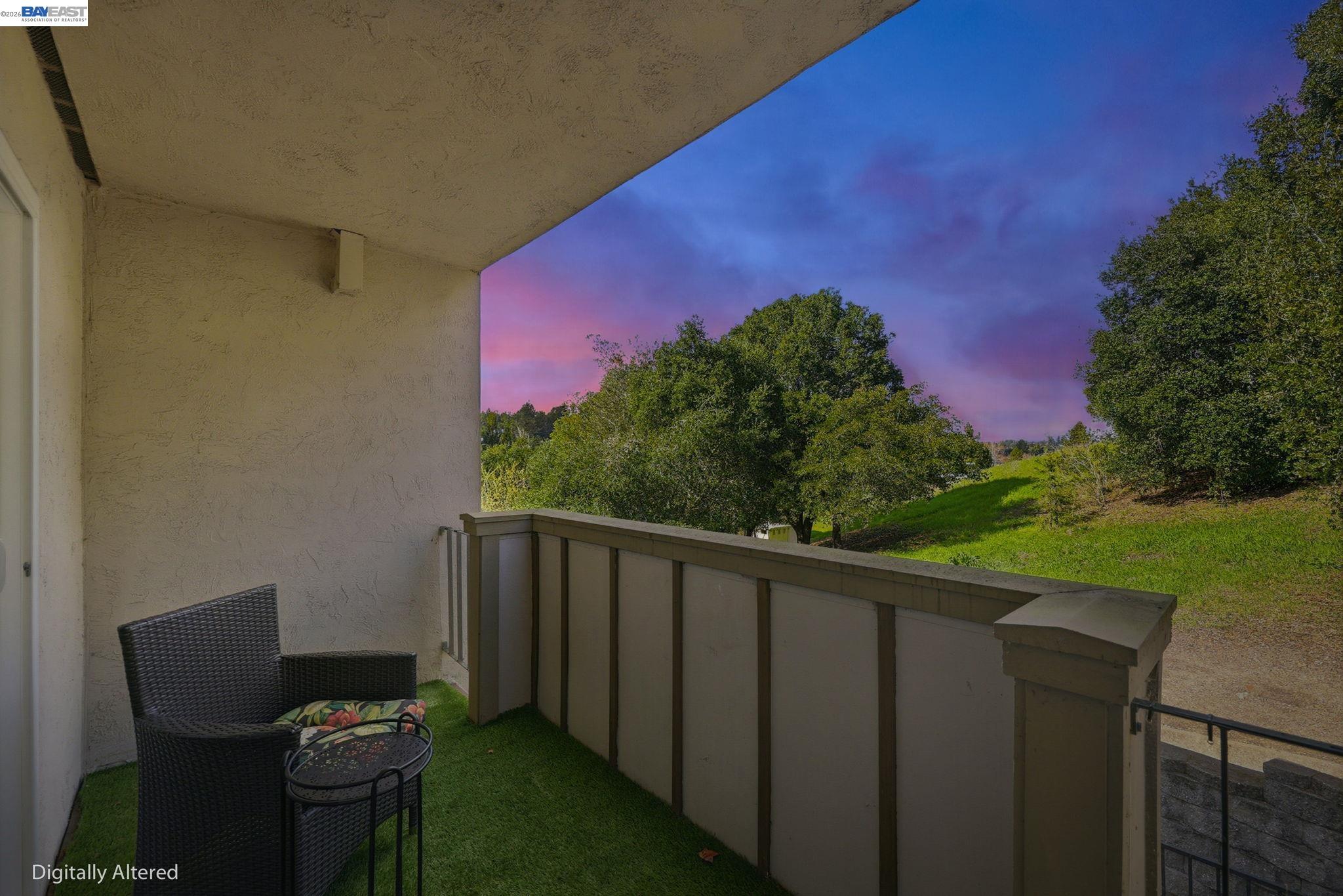 Detail Gallery Image 29 of 38 For 651 Moraga Rd #12,  Moraga,  CA 94556 - 3 Beds | 2 Baths