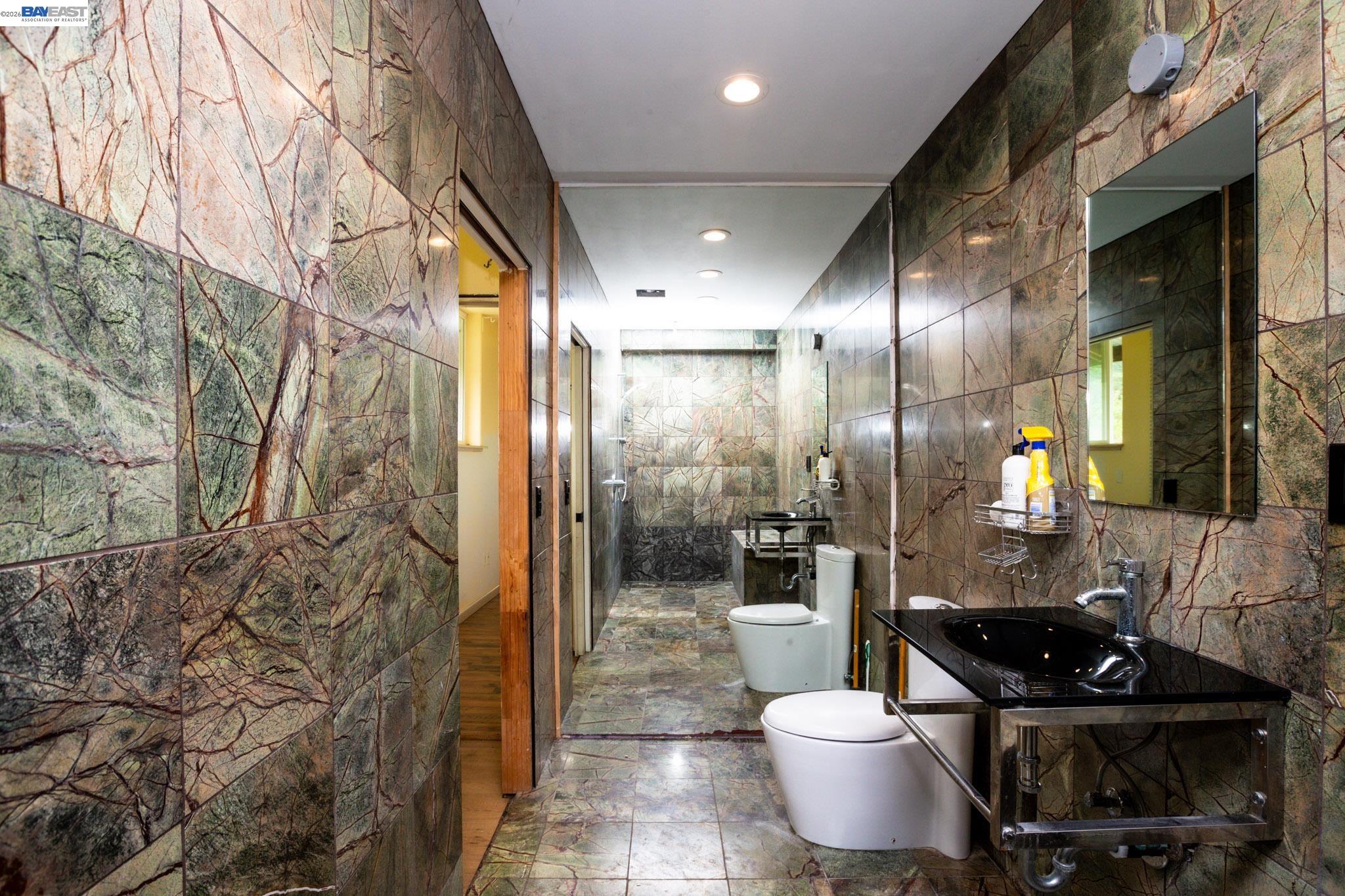 Detail Gallery Image 13 of 60 For 6115 Morgan Territory Rd, Clayton,  CA 94517 - 2 Beds | 1 Baths