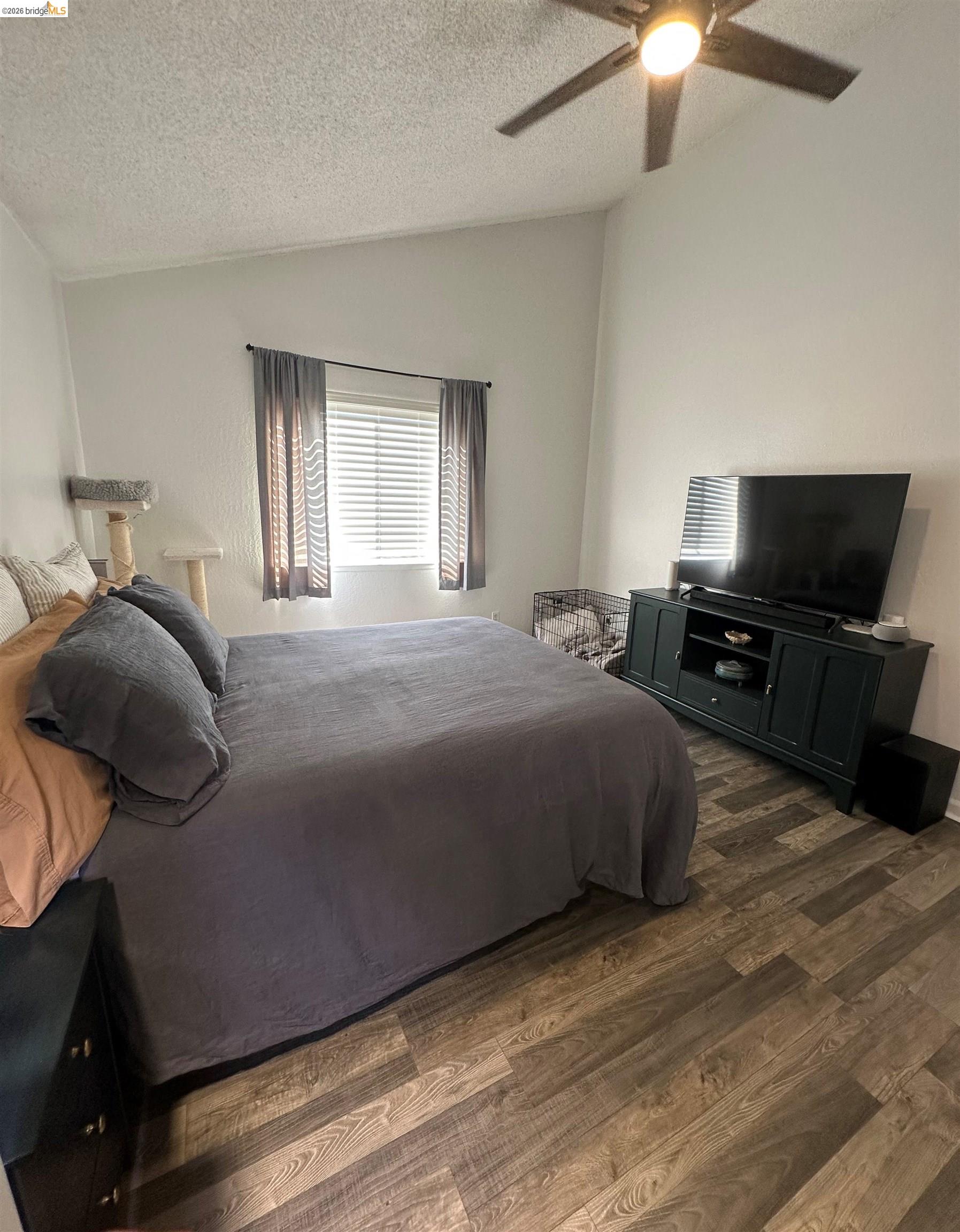 Photo #15: 41130104 Listing: Photo #15