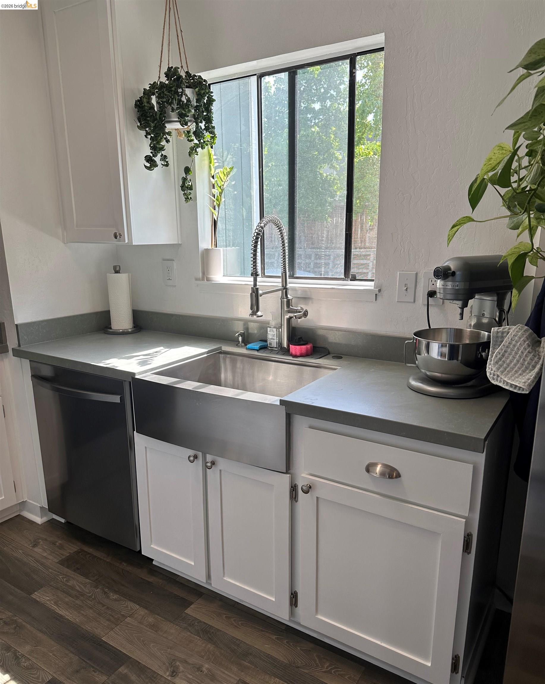 Photo #4: 41130104 Listing: Photo #4