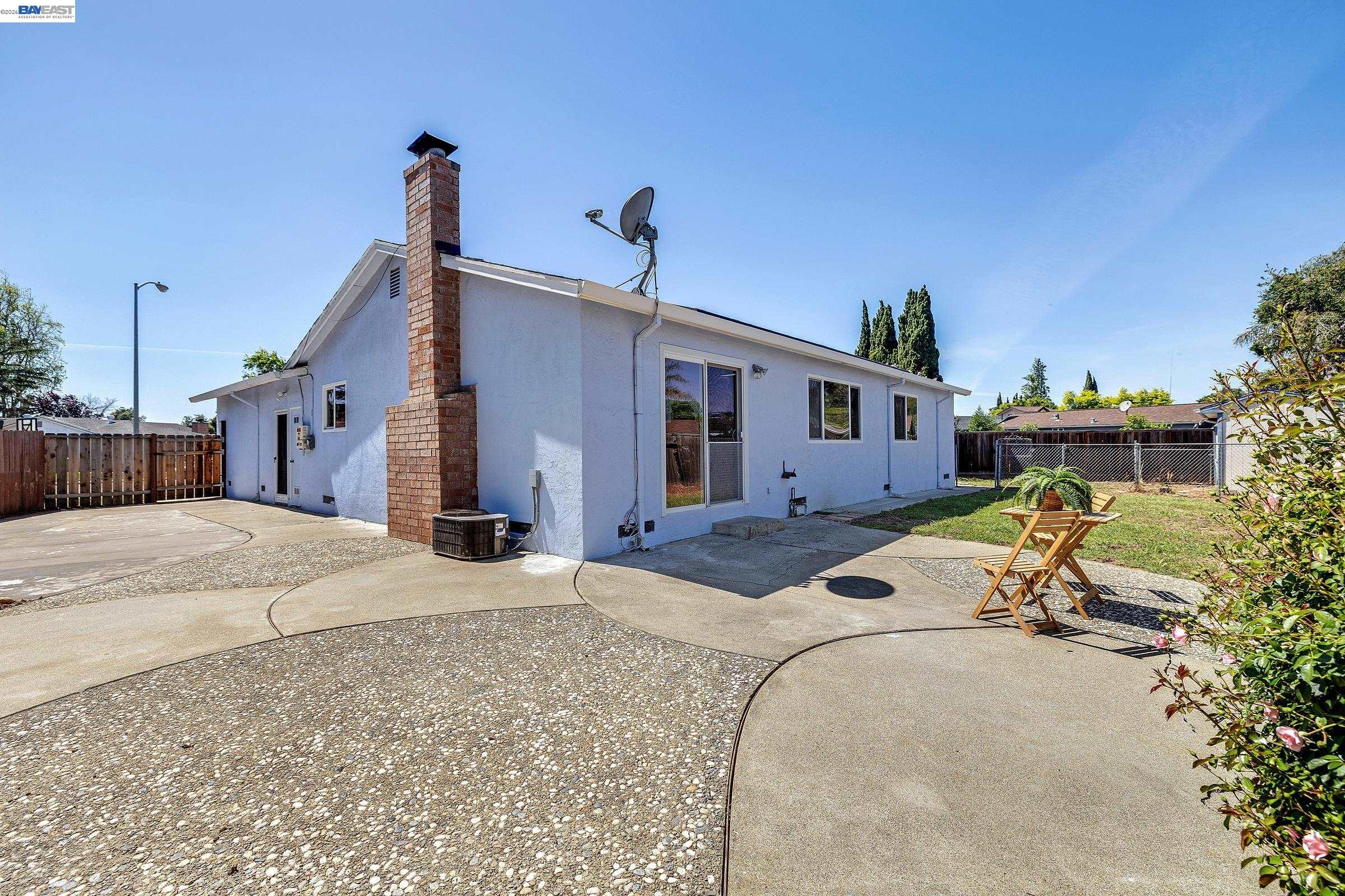 Detail Gallery Image 23 of 33 For 2636 Rainier Ct, Union City,  CA 94587 - 3 Beds | 2 Baths