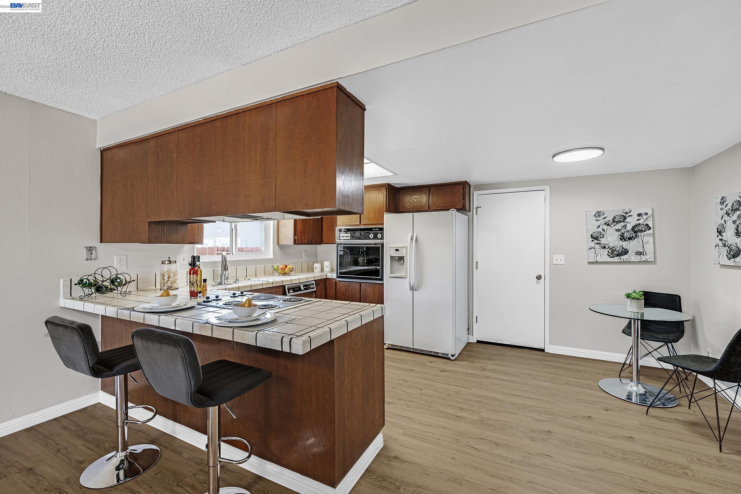 Detail Gallery Image 8 of 33 For 2636 Rainier Ct, Union City,  CA 94587 - 3 Beds | 2 Baths