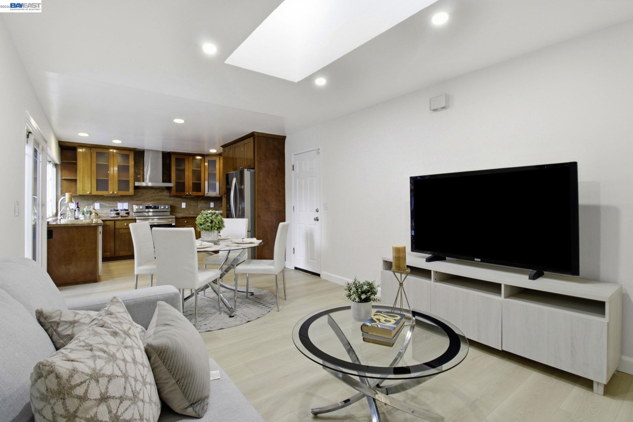 Detail Gallery Image 10 of 34 For 2851 Biddleford Dr, San Ramon,  CA 94583 - 4 Beds | 2 Baths