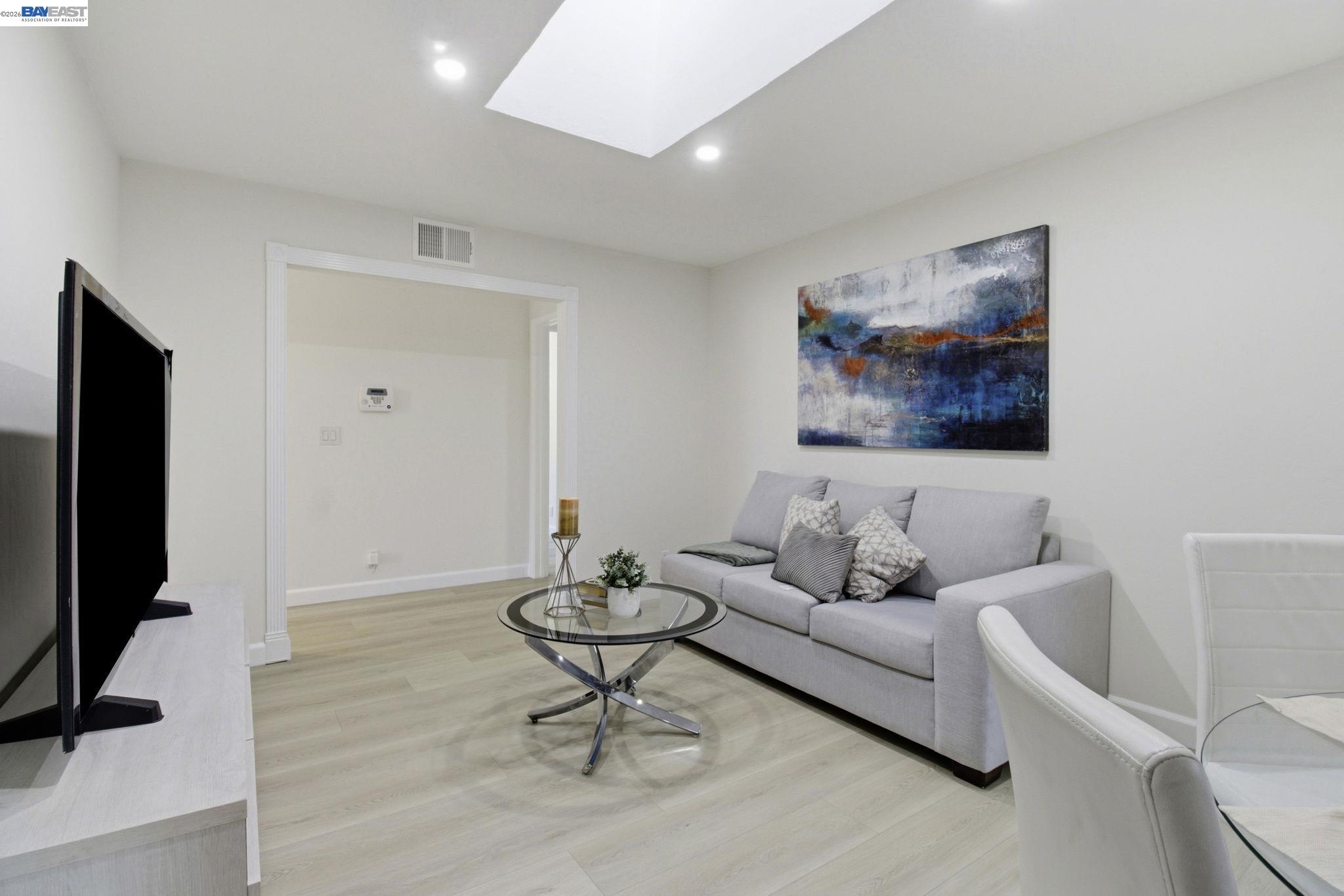 Detail Gallery Image 11 of 34 For 2851 Biddleford Dr, San Ramon,  CA 94583 - 4 Beds | 2 Baths