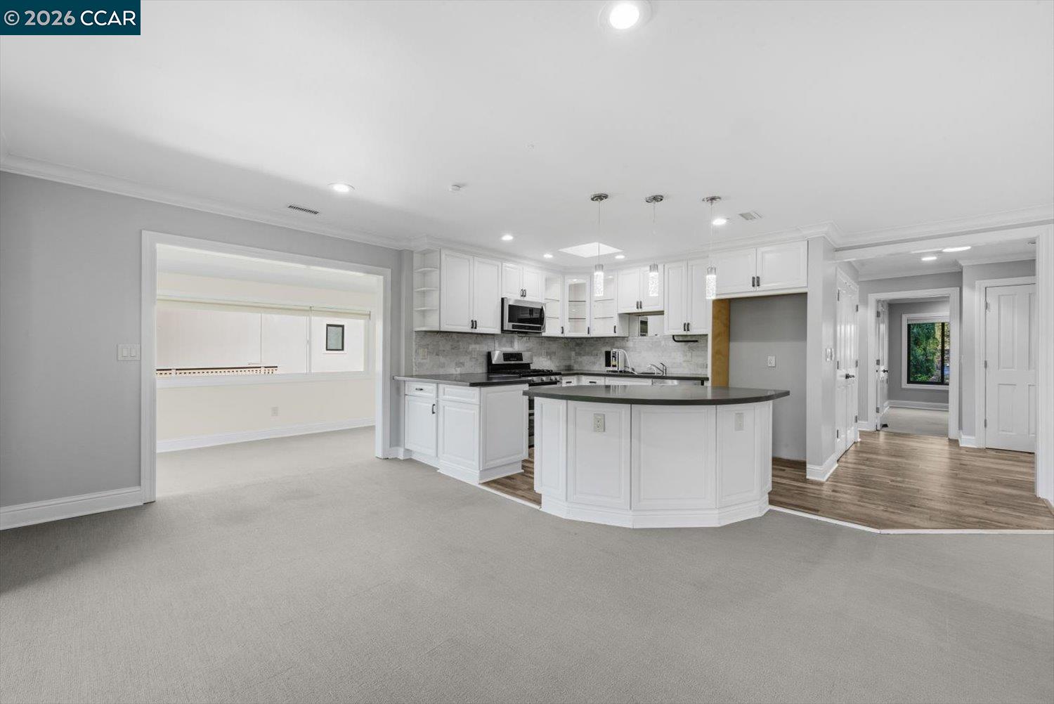 Photo #11: 41130114 Listing: Photo #11