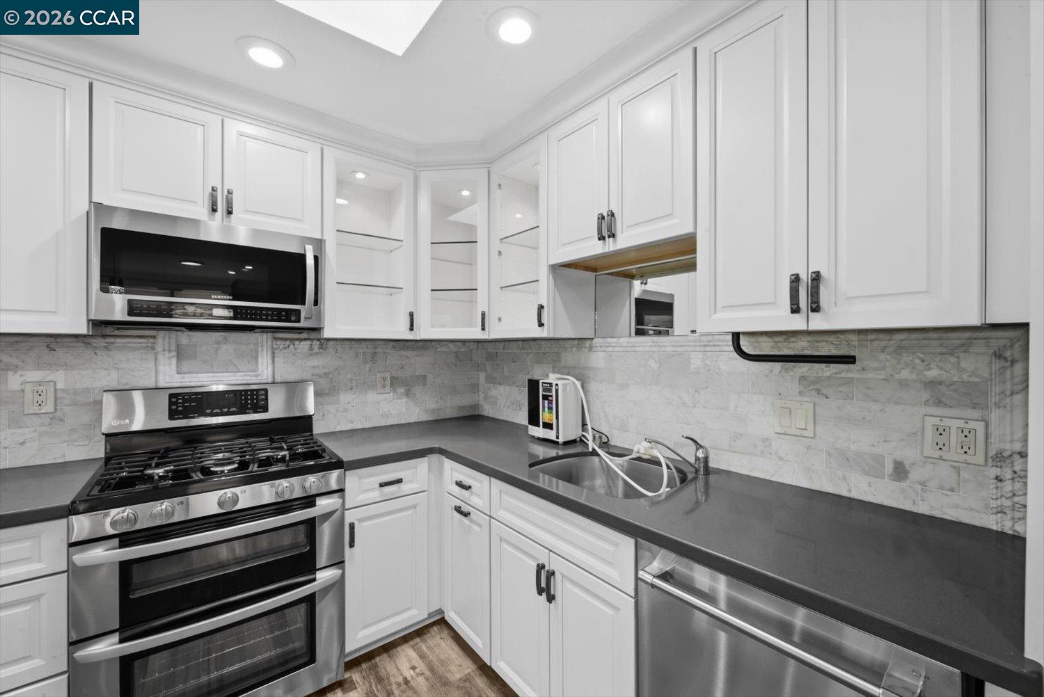 Photo #18: 41130114 Listing: Photo #18