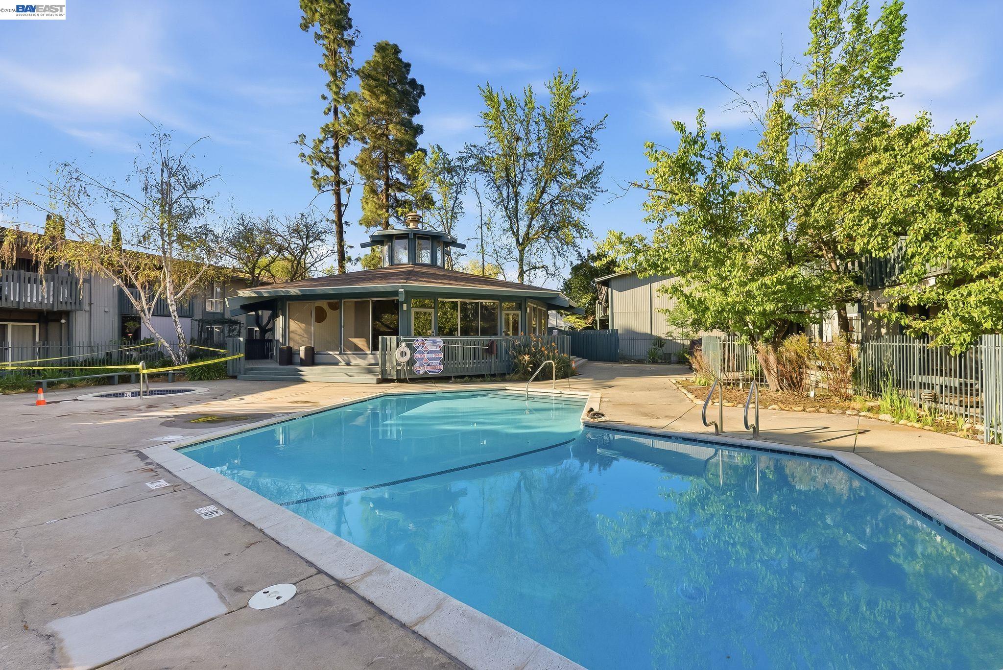 Photo #17: 41130120 Listing: Photo #17