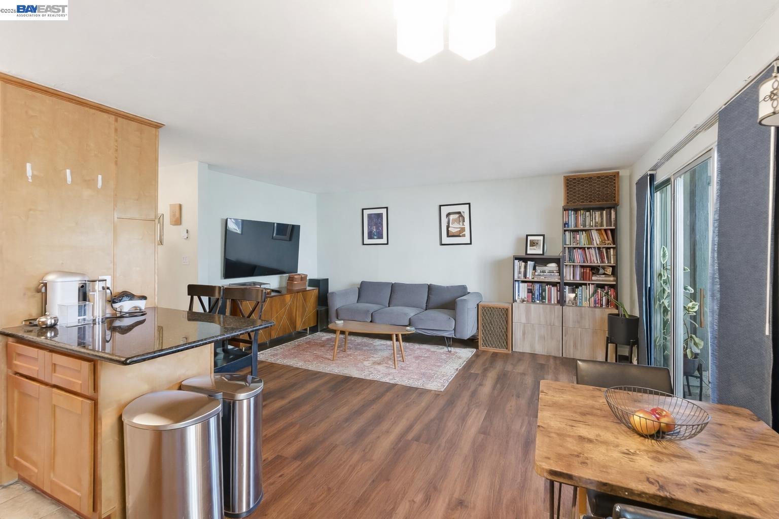 Photo #3: 41130120 Listing: Photo #3